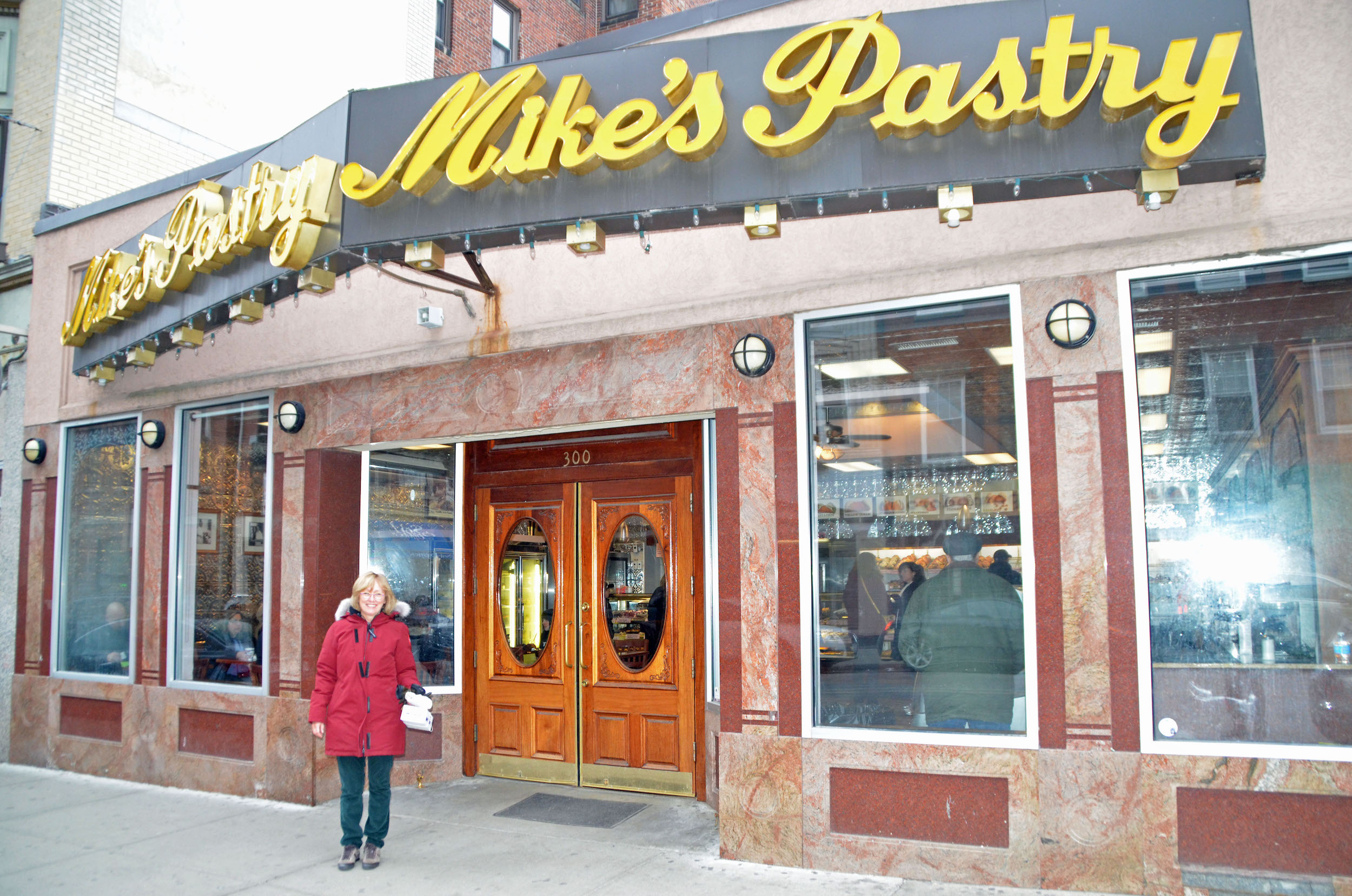 Mike's Pastry, Boston