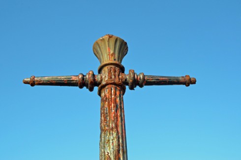 Rusting Post