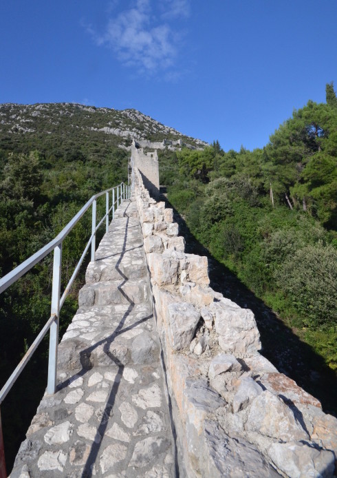 On the Ston Wall