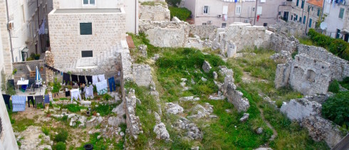 Life among the ruins