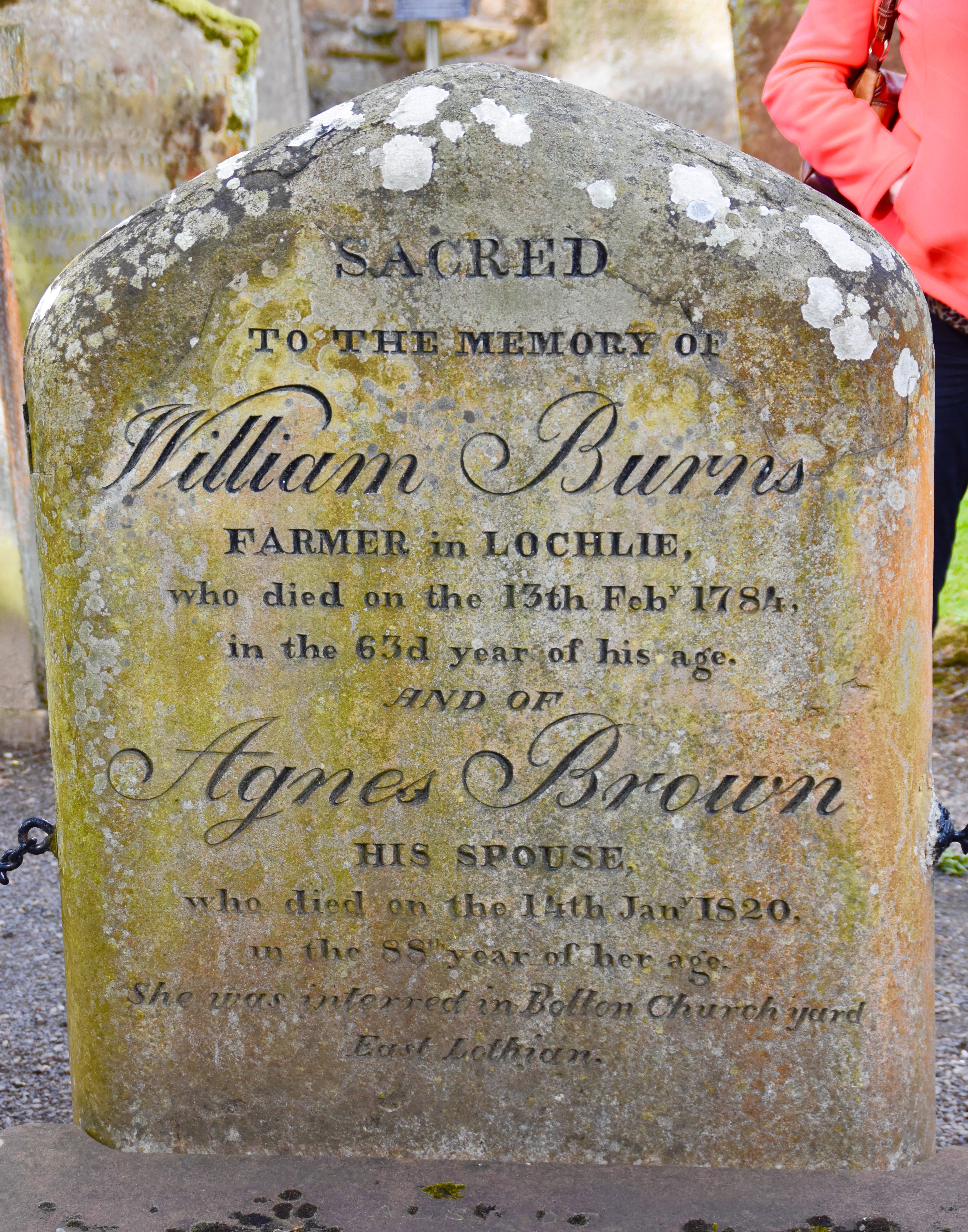 Robbie Burns' Parents Grave