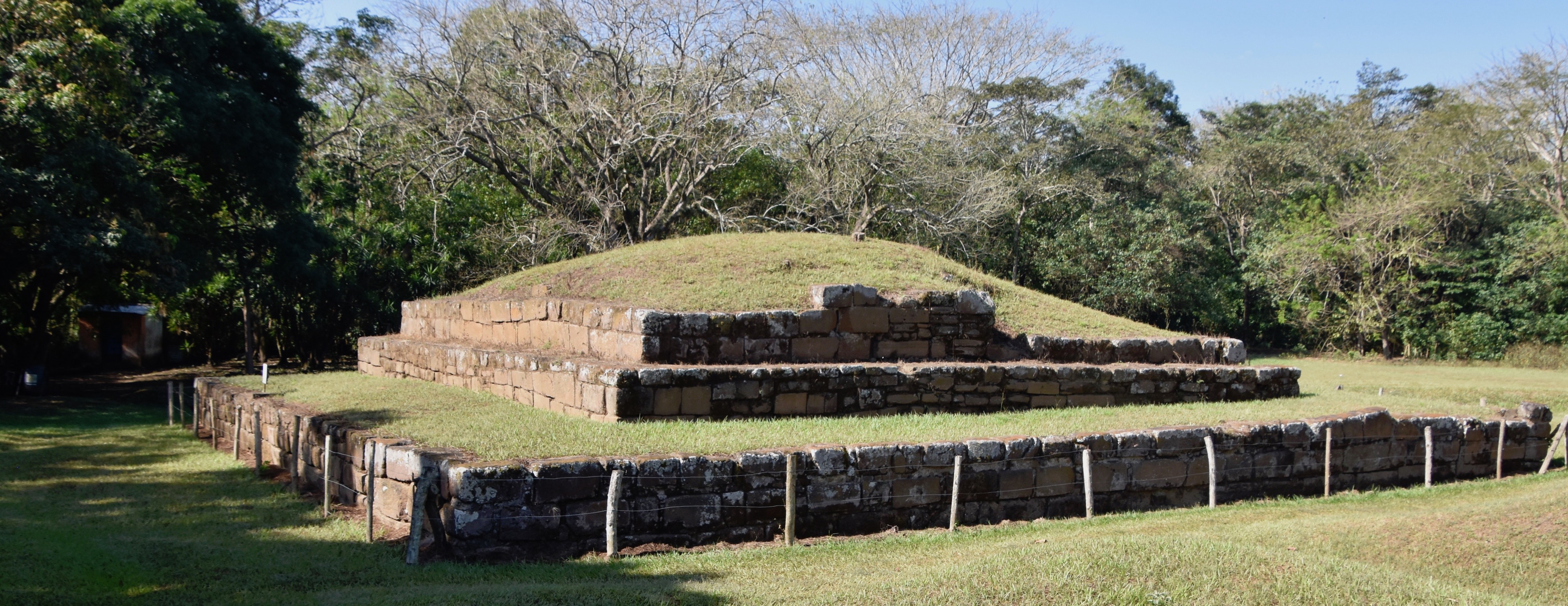 Structure 7, San Andres
