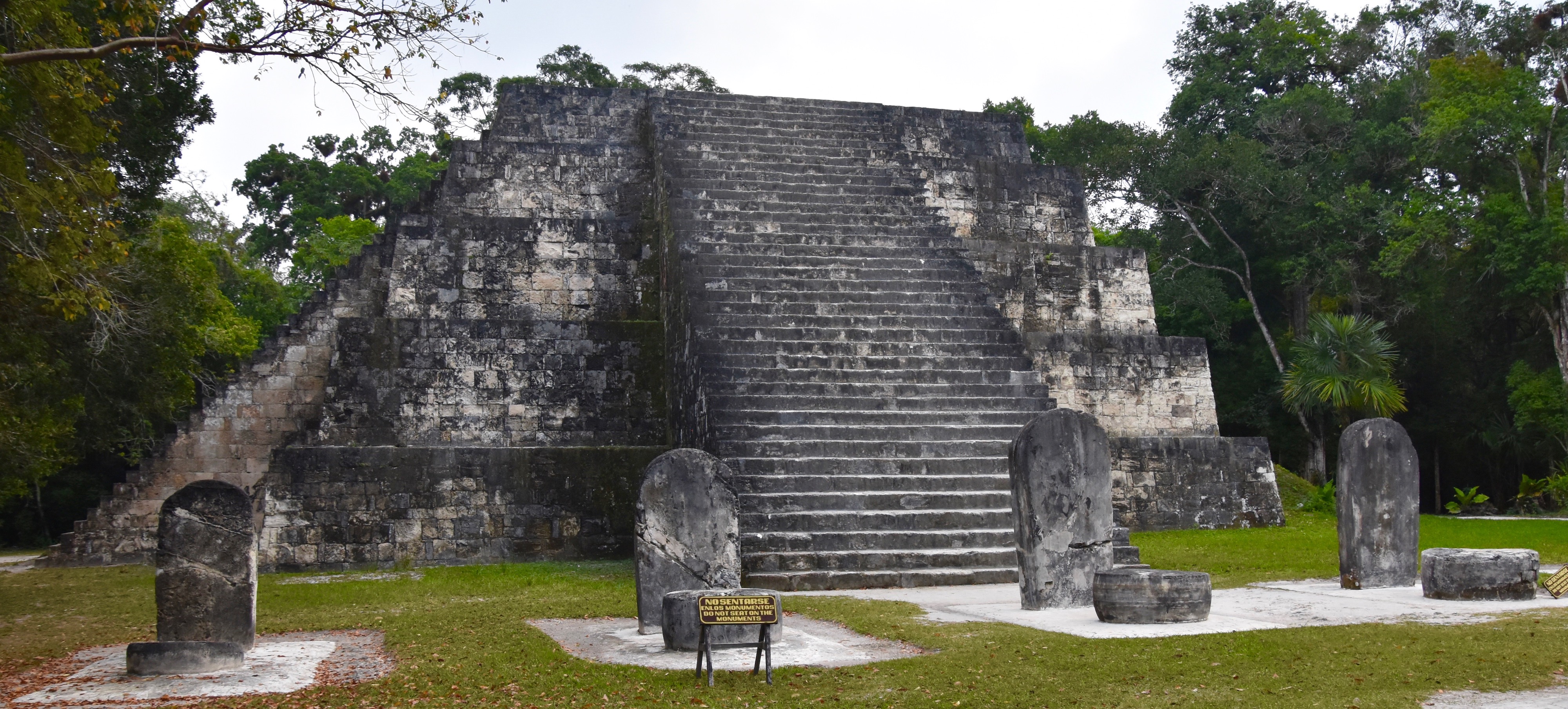  East Pyramid Complex Q, Tikal