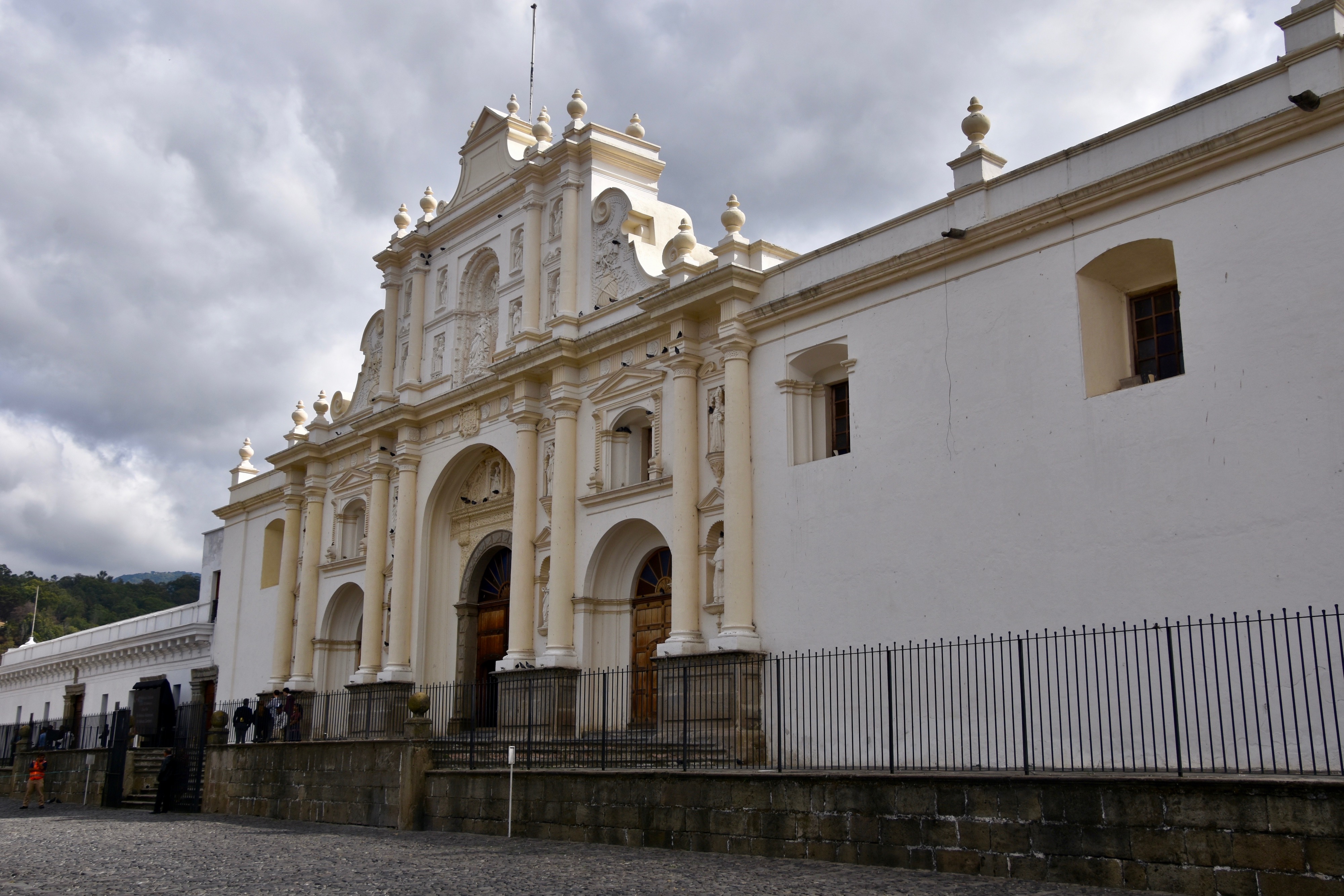 Catedral de Santiago, Antigua