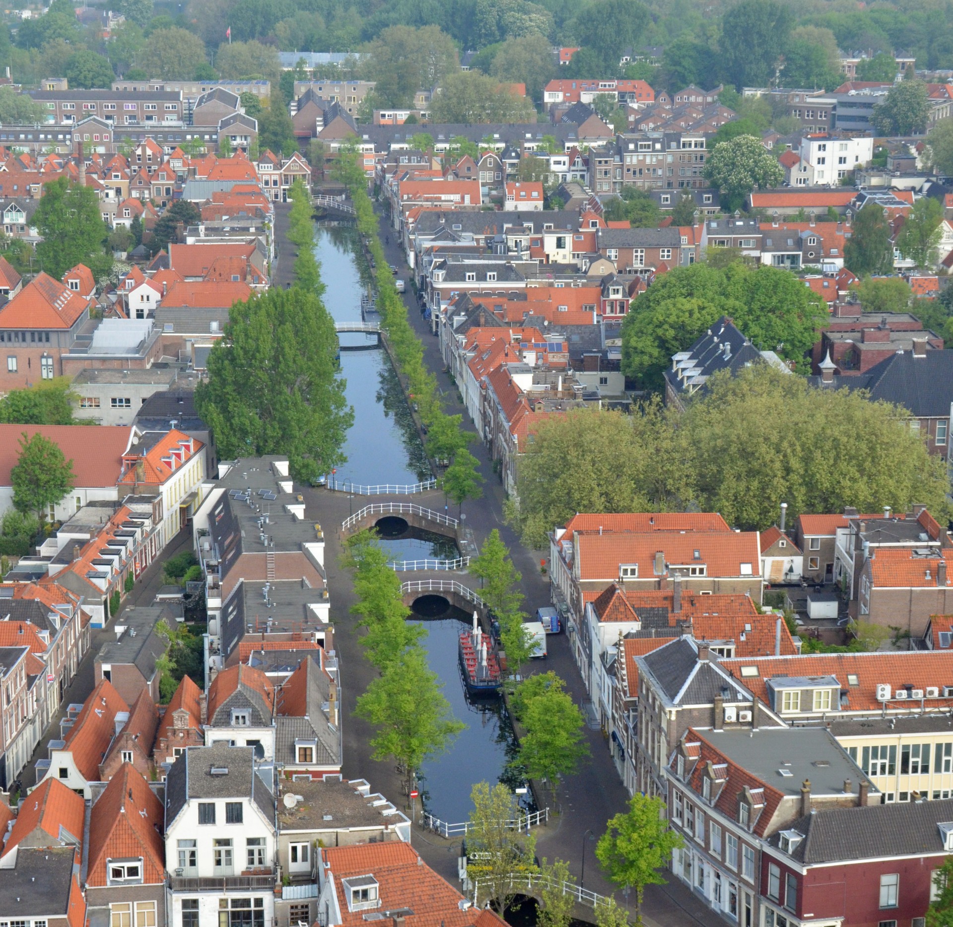 Delft Canal from Nieuwe Kerk