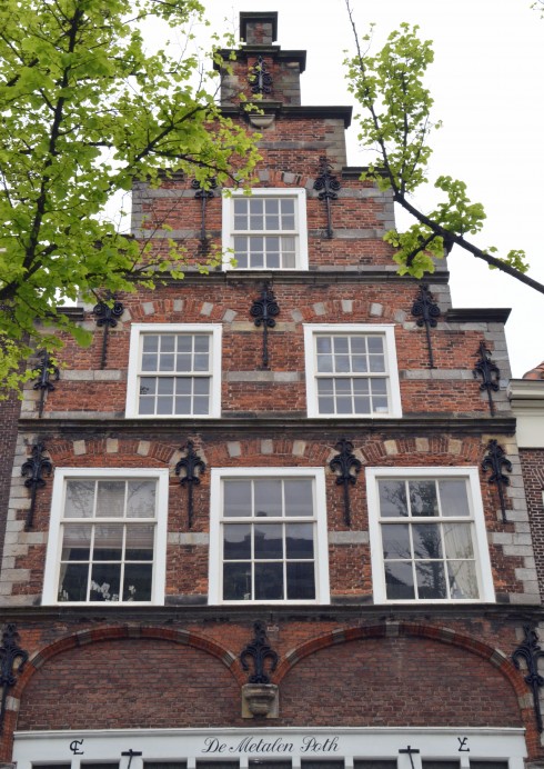 Delft Step House