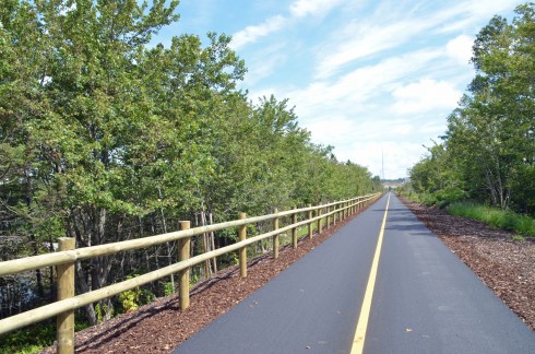 Chain of Lakes Trail, Cycling to the Bike and Bean