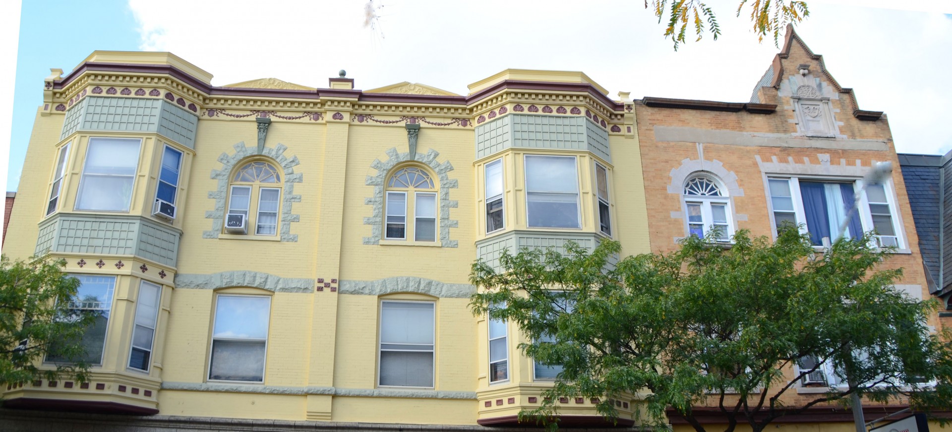 Approaching Scoville Square, Oak Park