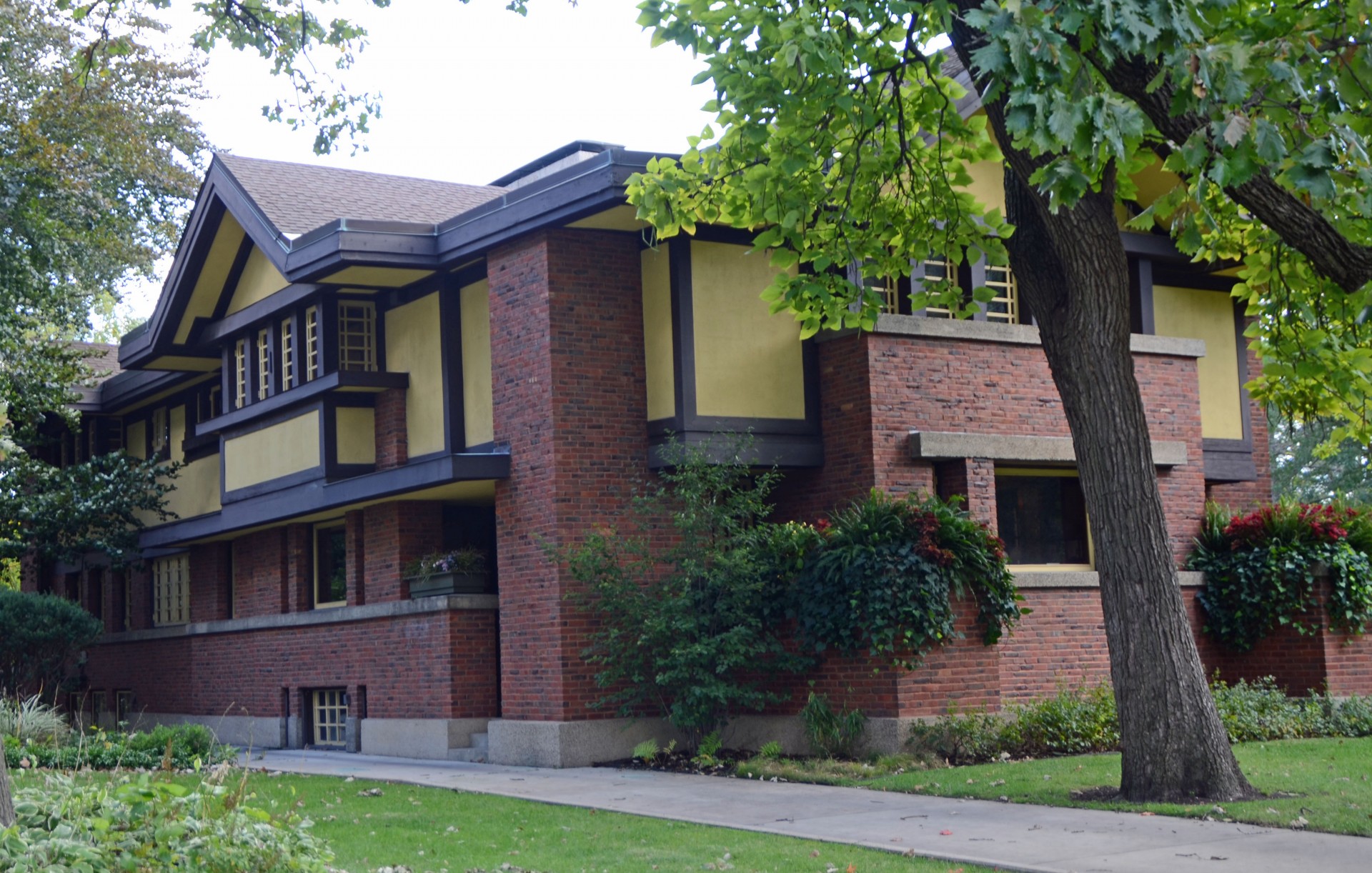 Peter Beachy House, 238 Forest Avenue, Oak Park