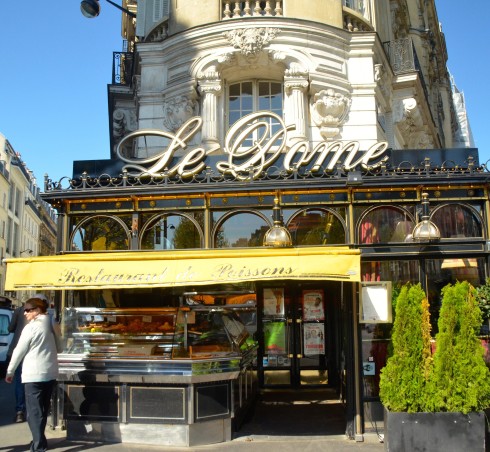 Hemingway in Paris - Le Dome