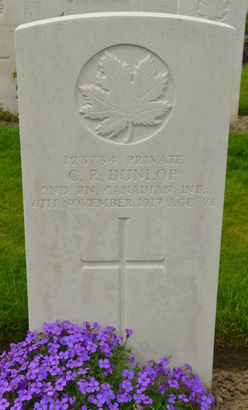 Charles Reginald Dunlop, Tyne Cot Cemetery