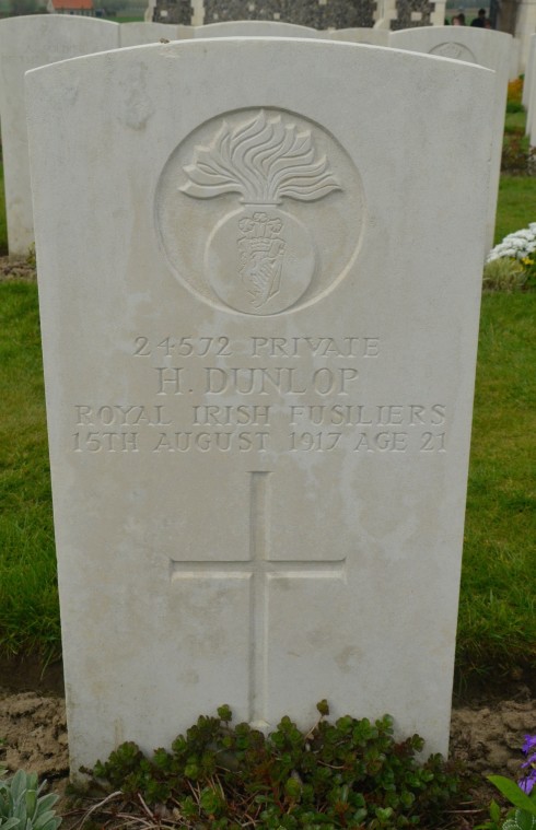 Henry Dunlop, Tyne Cot Cemetery