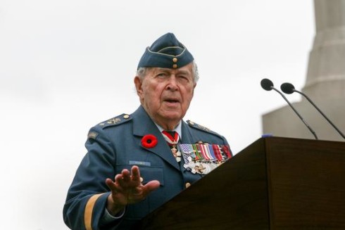 Major-General Richard Rohmer speaking about the liberation of Holland