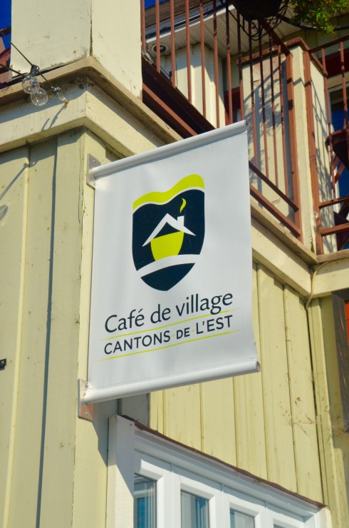 Cafe de Village