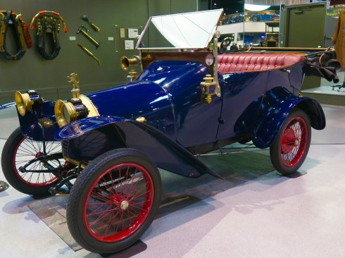 1913 Peugeot Bebe - Mullin Automotive Museum