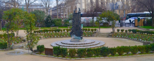 Latin Quarter parks