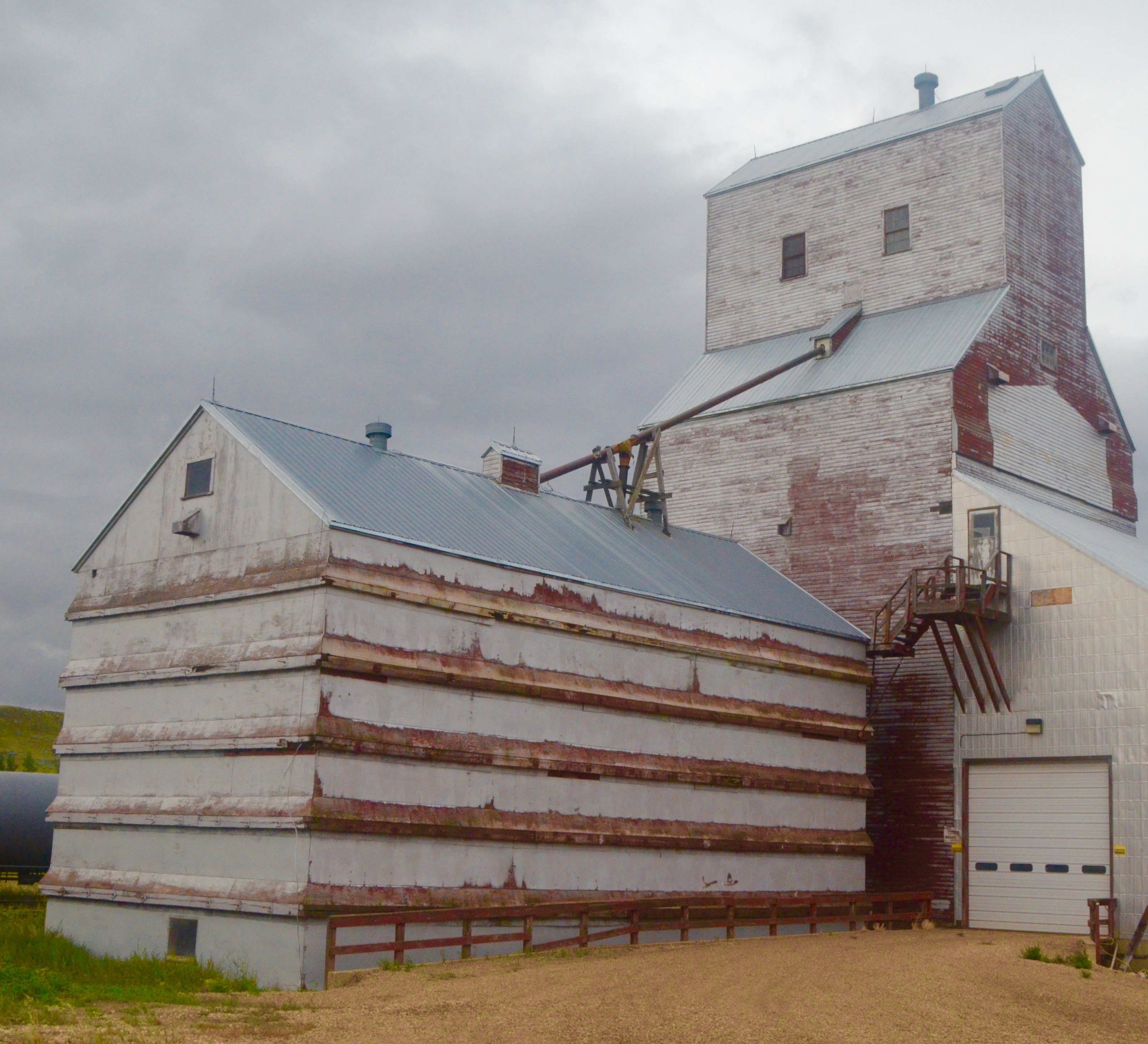 Eastend Grain Elevator - Saskatchewan Grain Elevators