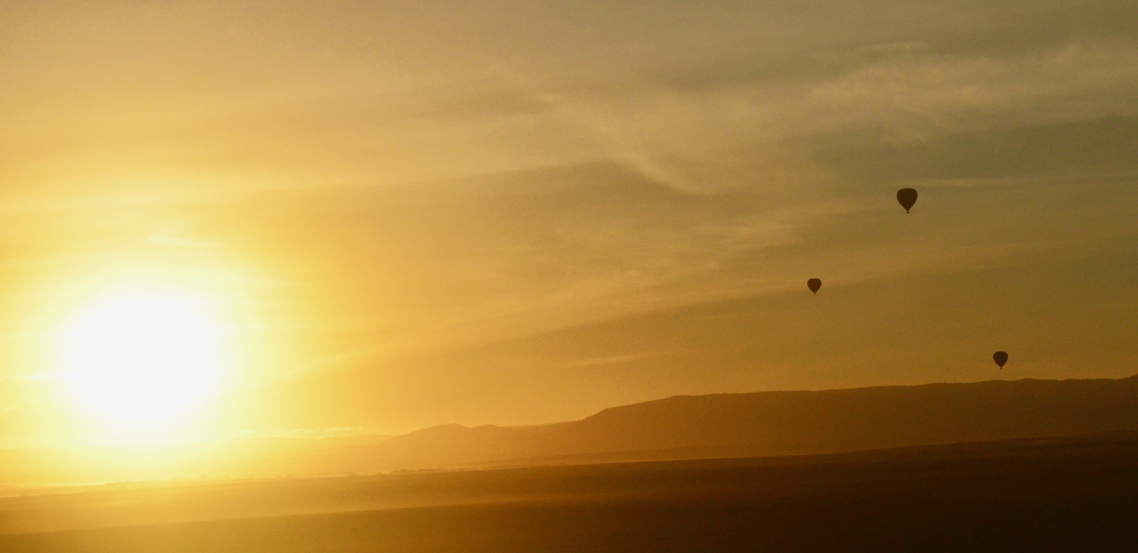 Sunrise with Balloons, Masai Mara