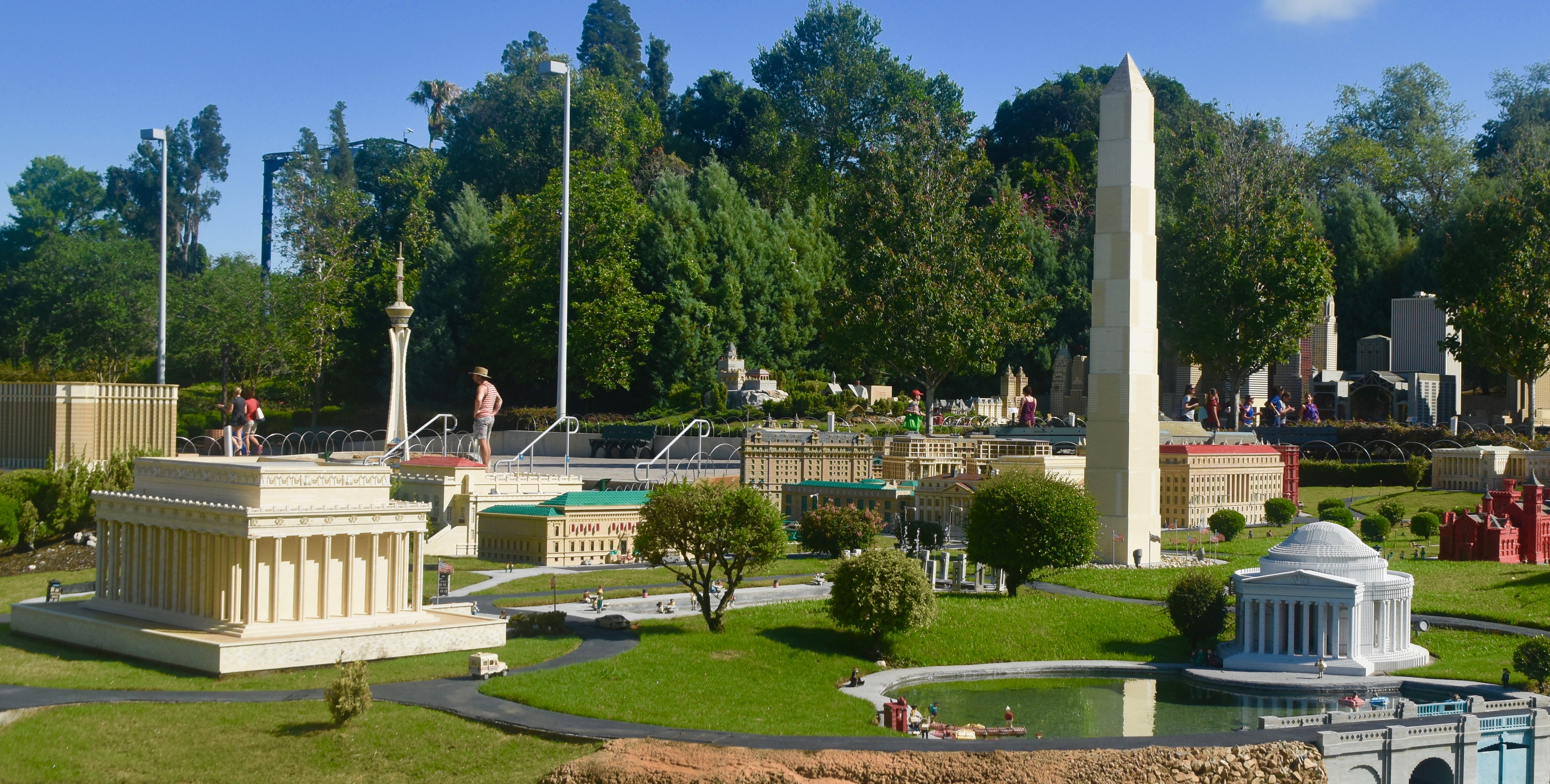 Three Presidential Memorials, Legoland Florida