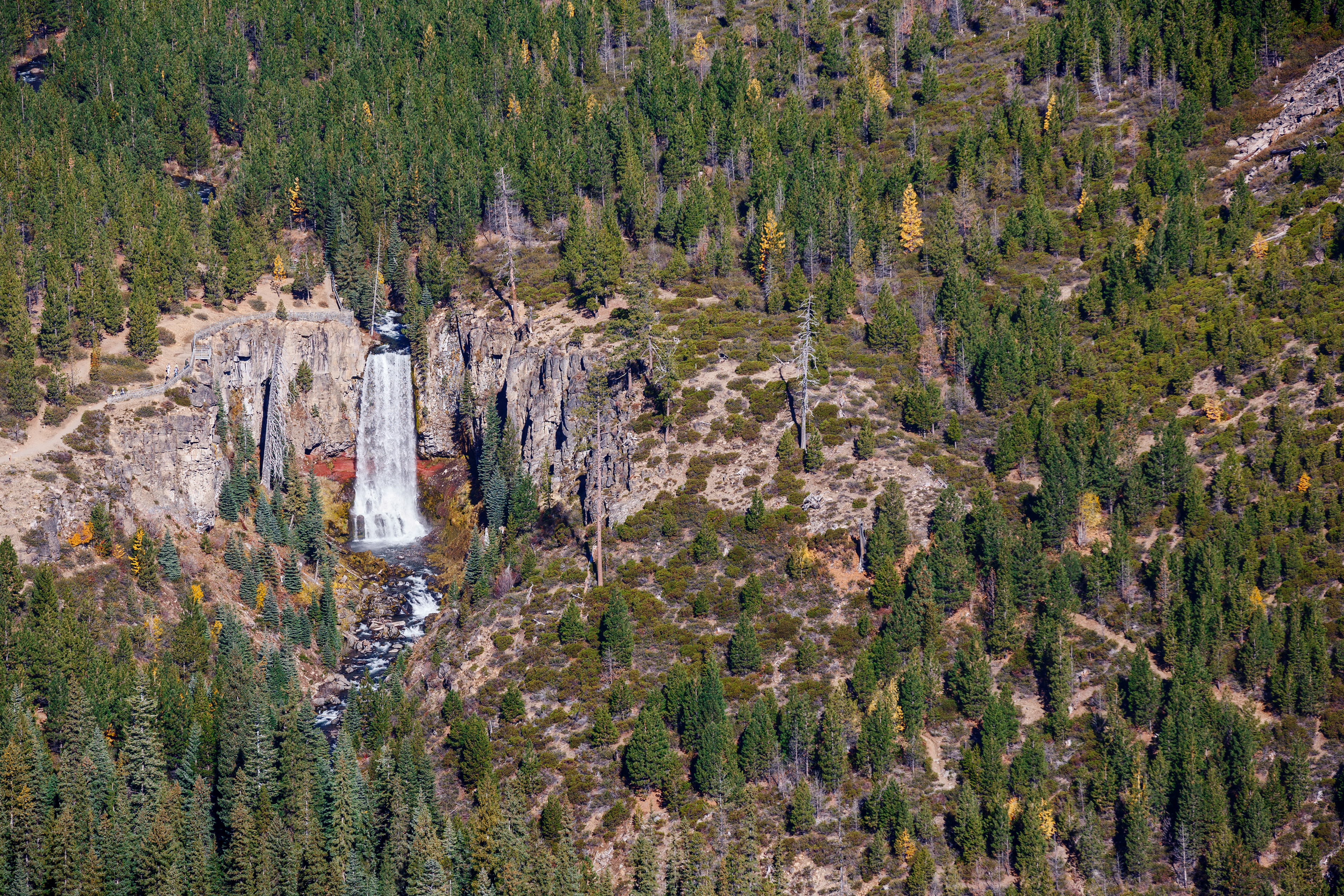 Central Oregon Cascade Range Heli Tour