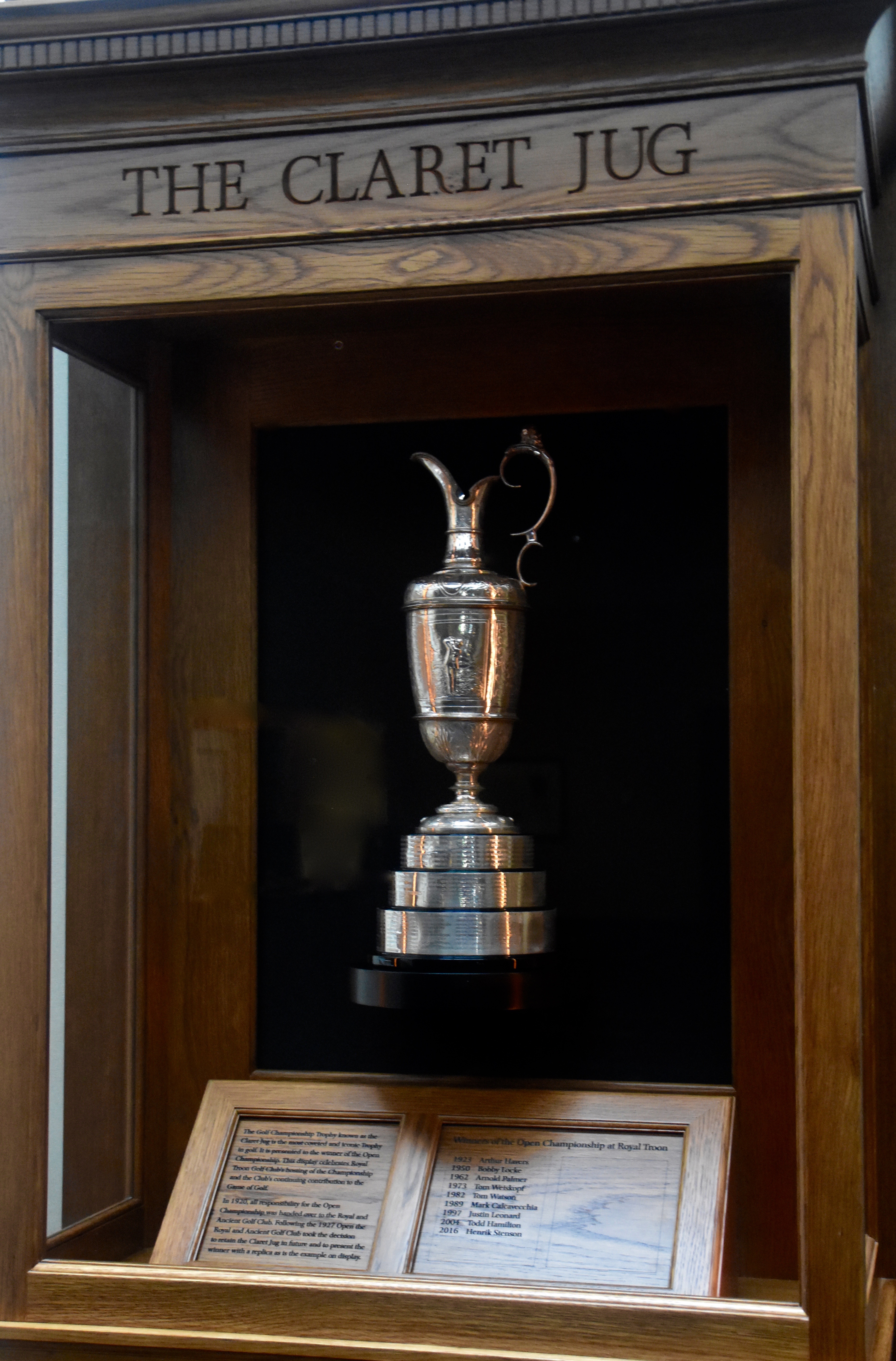 Replica of Claret Jug at Troon