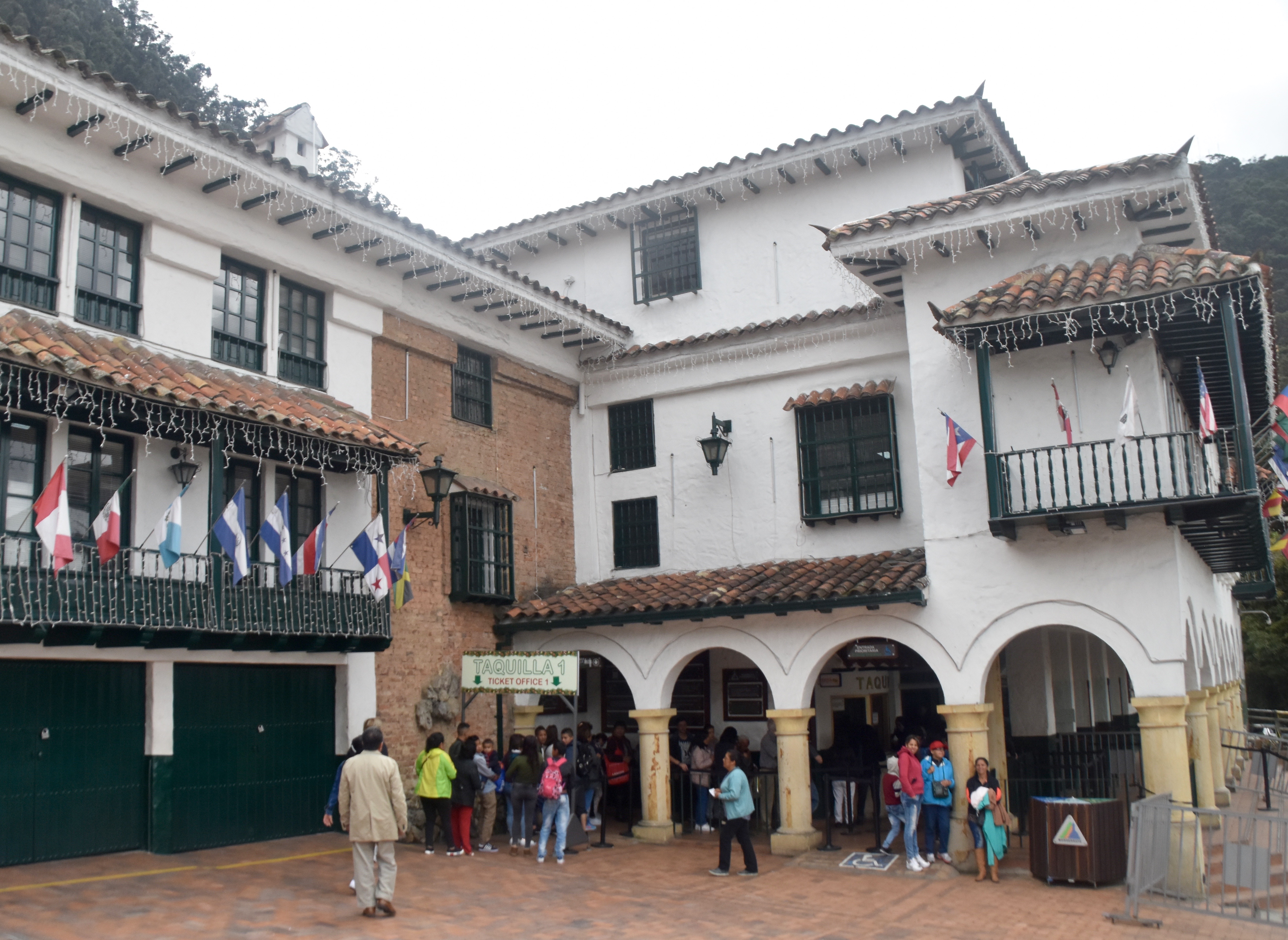 Entrance to Monserrate Funicular