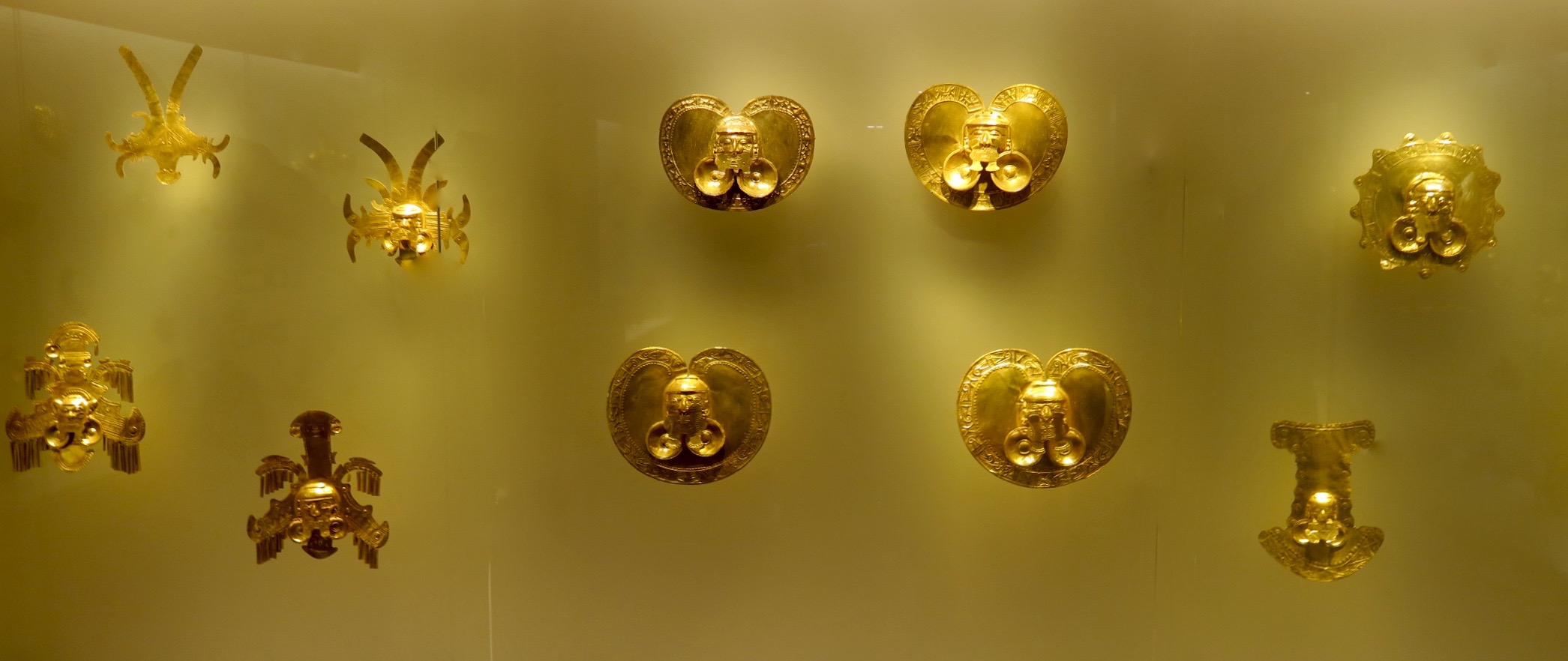 Nose Jewelry, Gold Museum