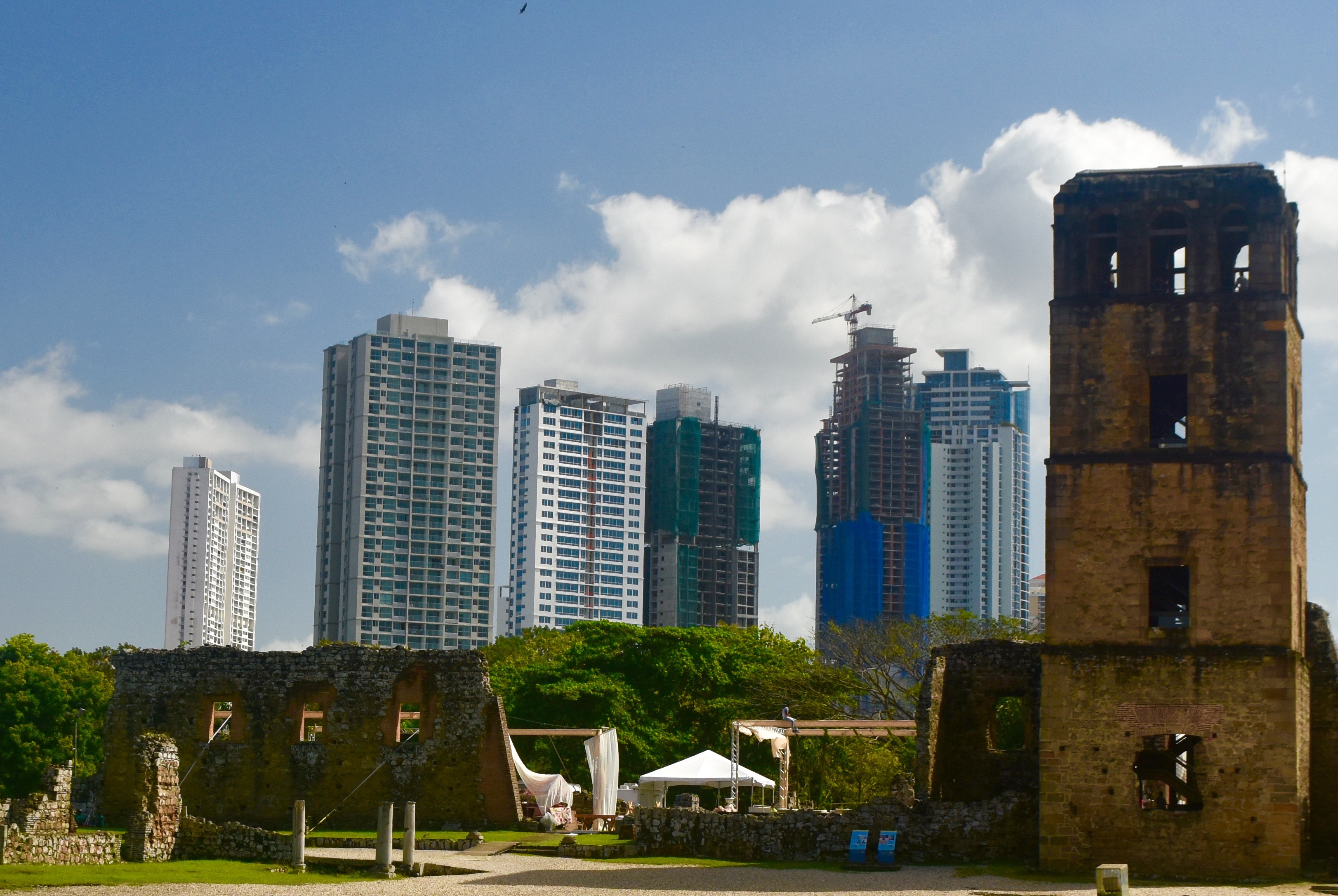 The Old and New Skyline, Panama City