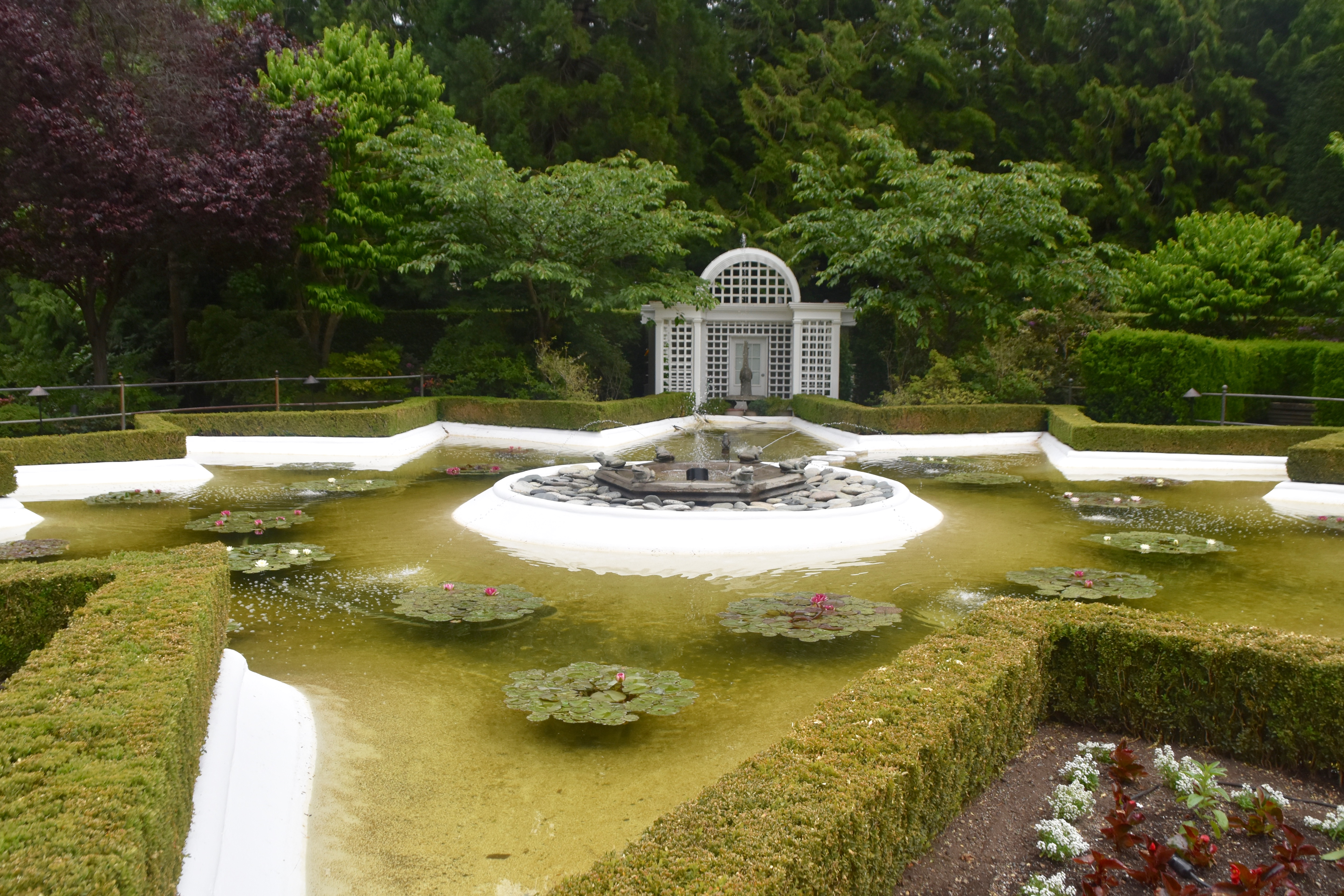 Star Fountain, Butchart Gardens