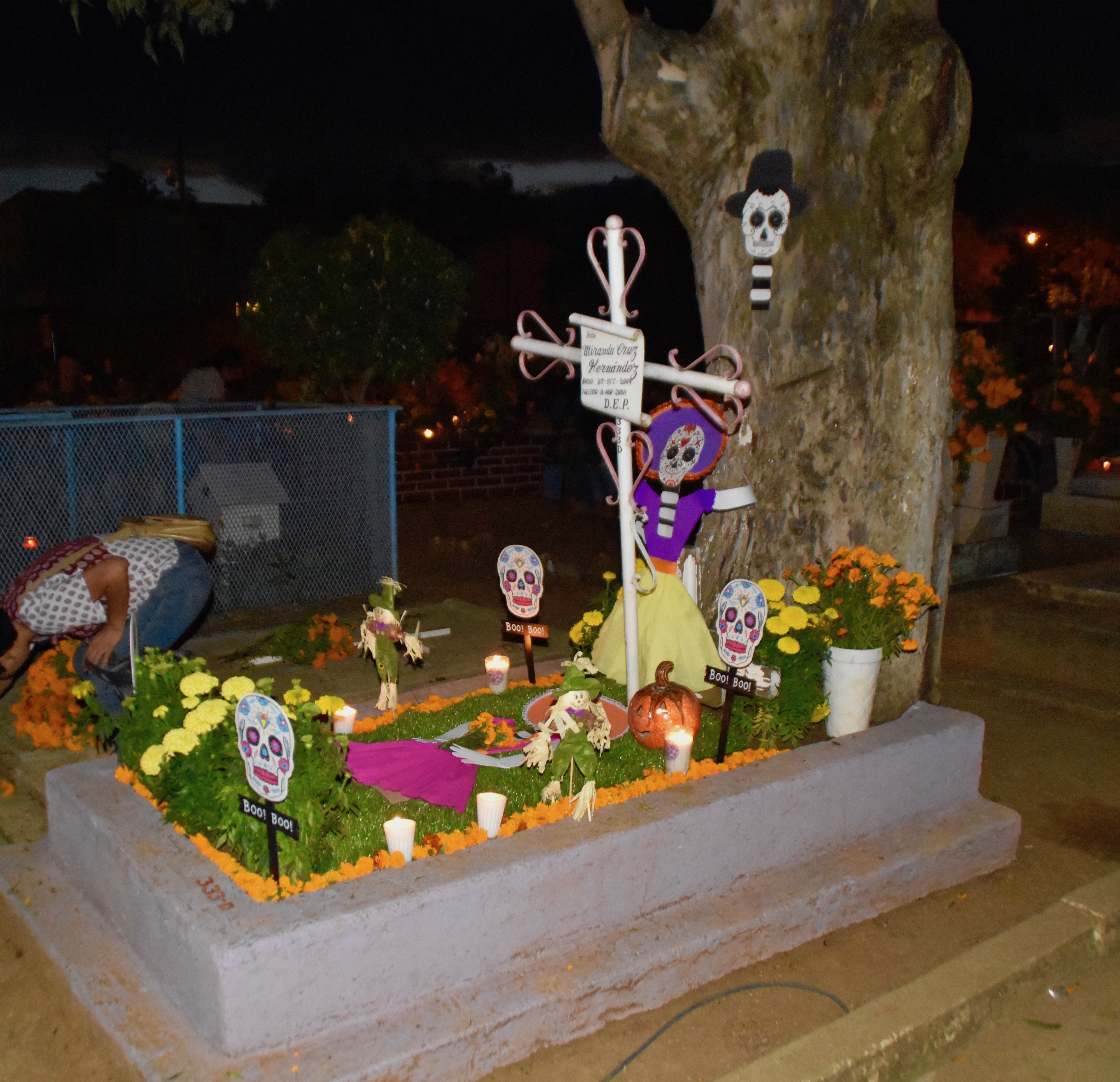 Day of the Dead Child's Grave