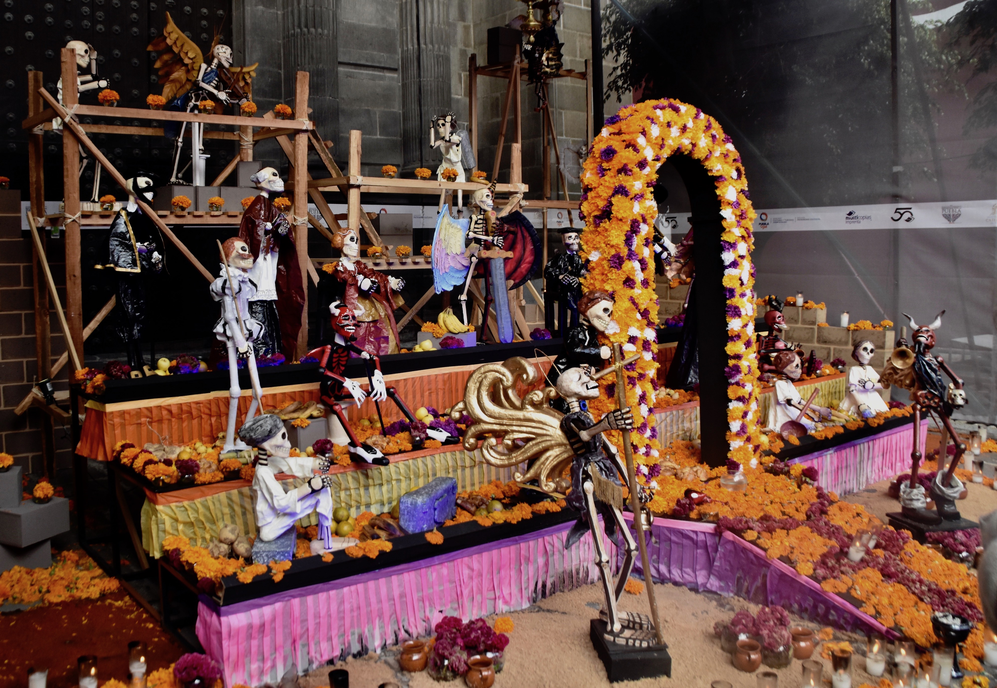 Muertes Altar, Puebla Cathedral