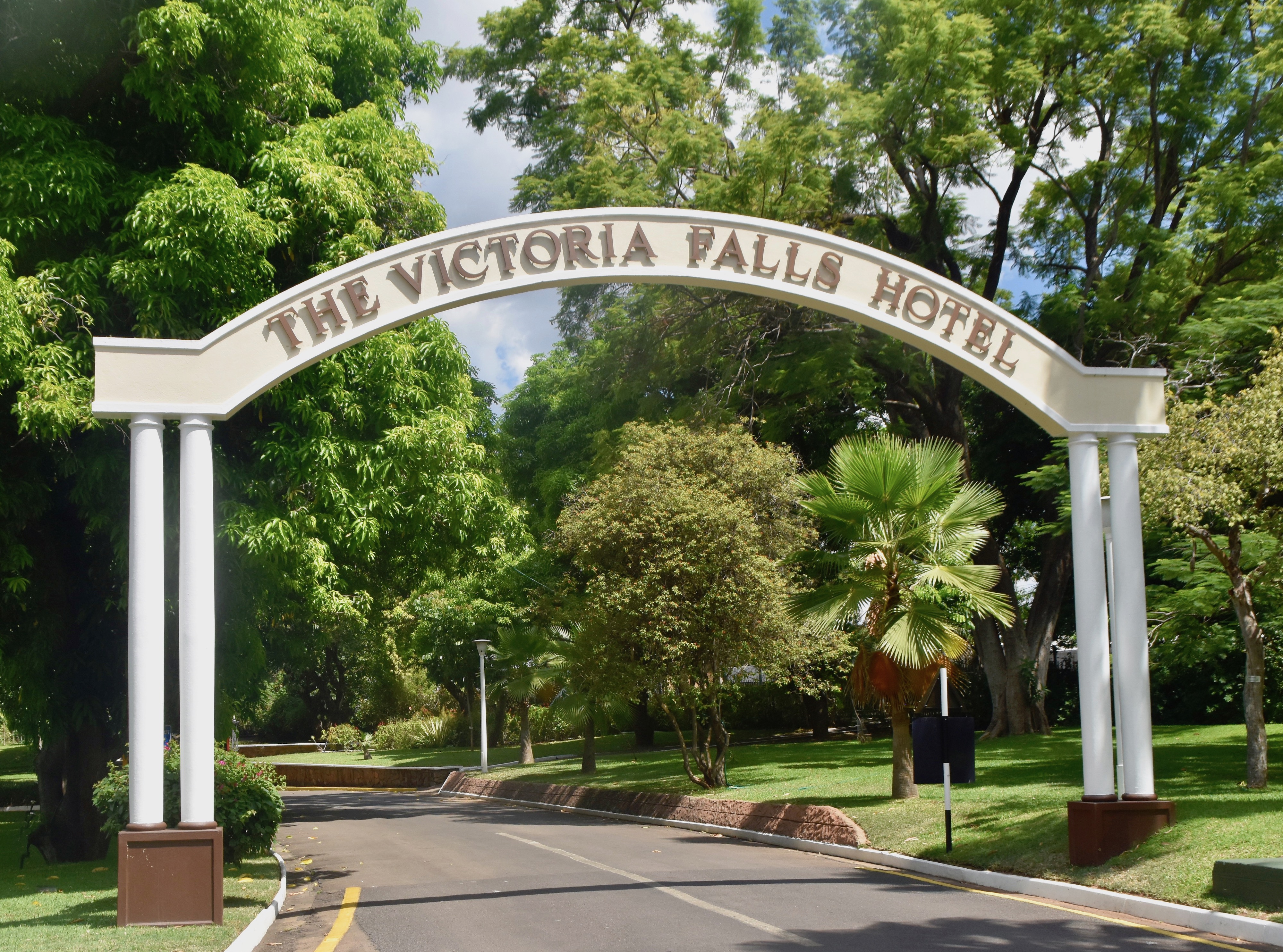 Victoria Falls With Adventures Abroad The Maritime Explorer   Entrance 