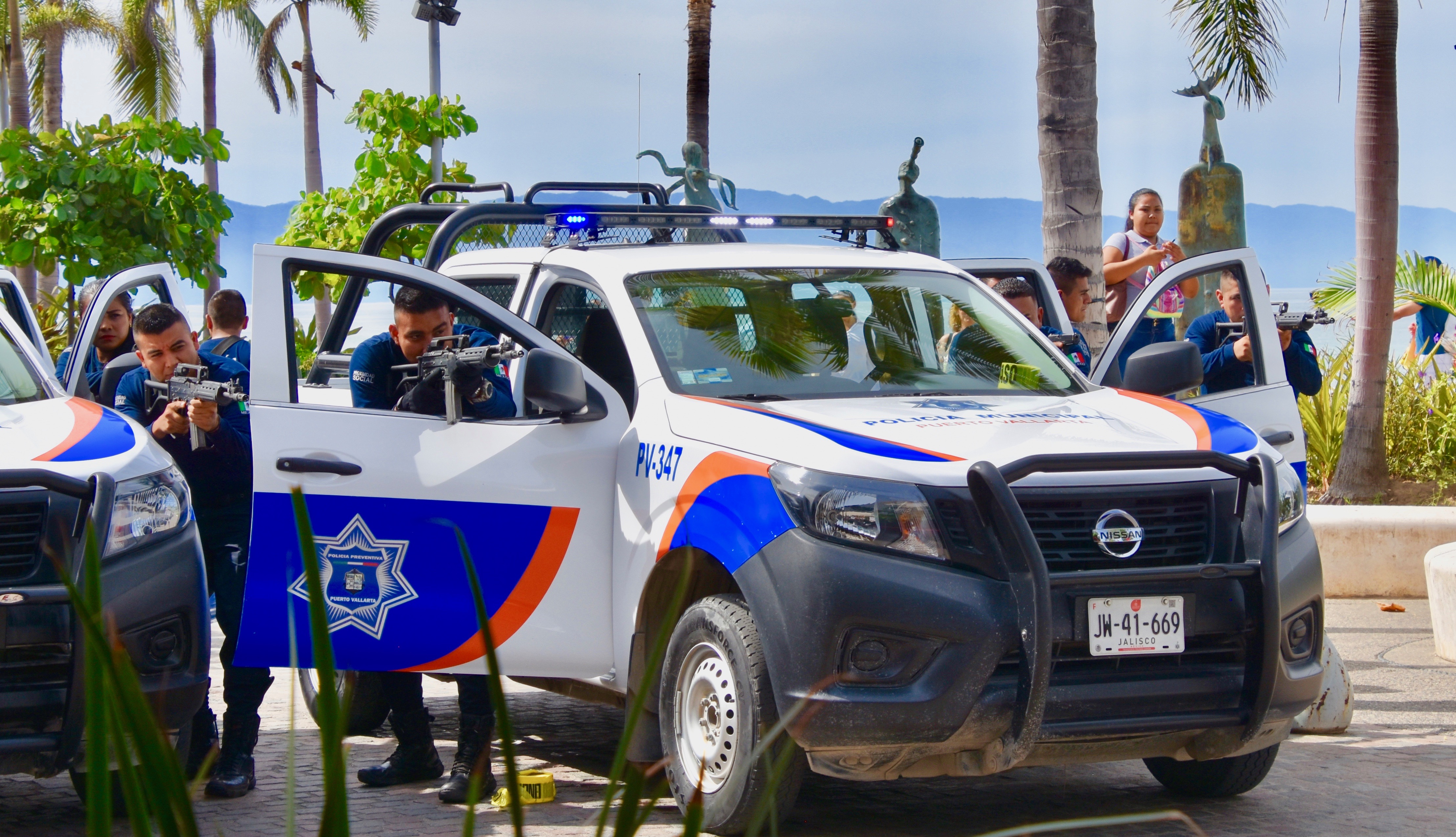 Police Squad, Puerto Vallarta