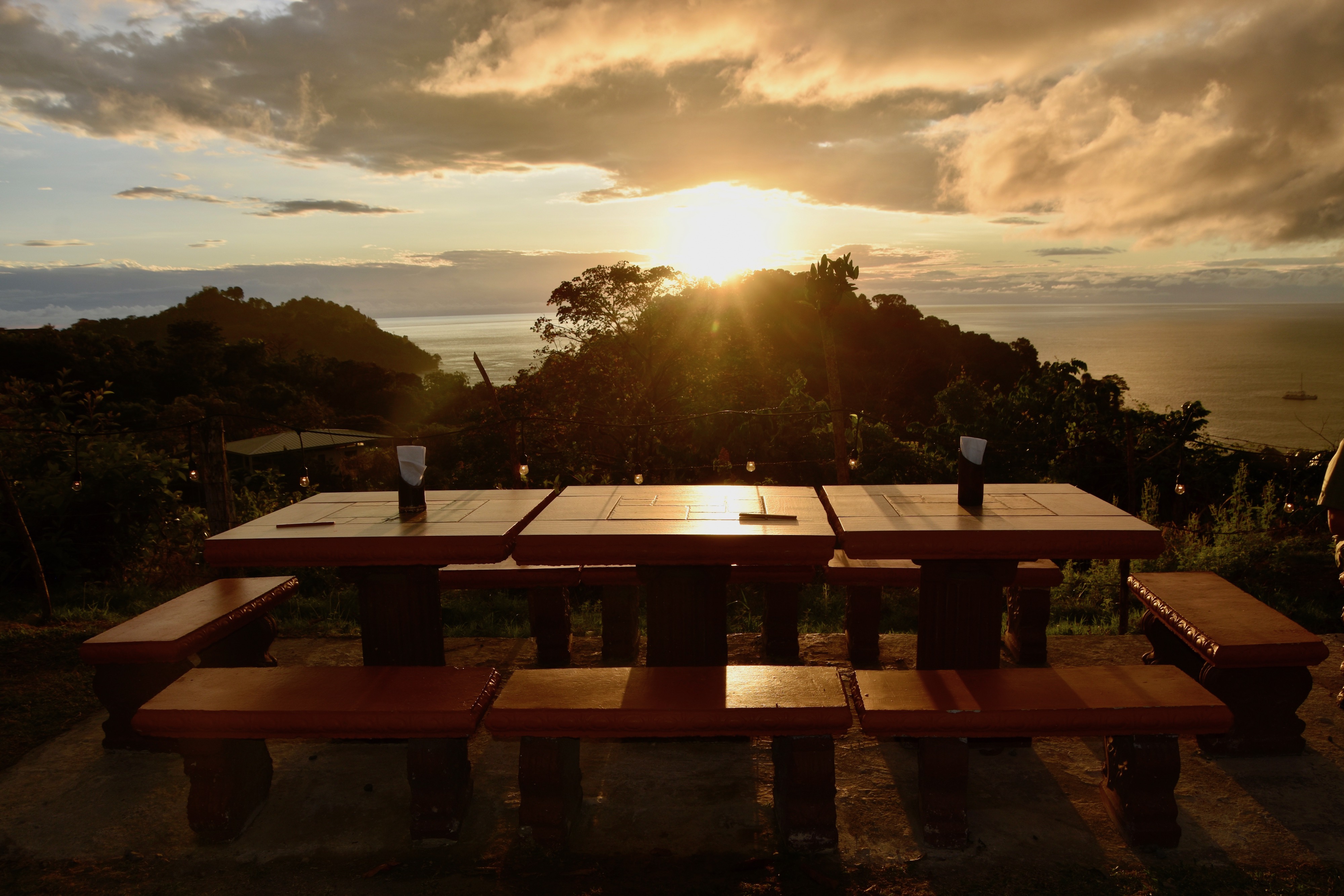 C+ Plus Sunset, Manuel Antonio