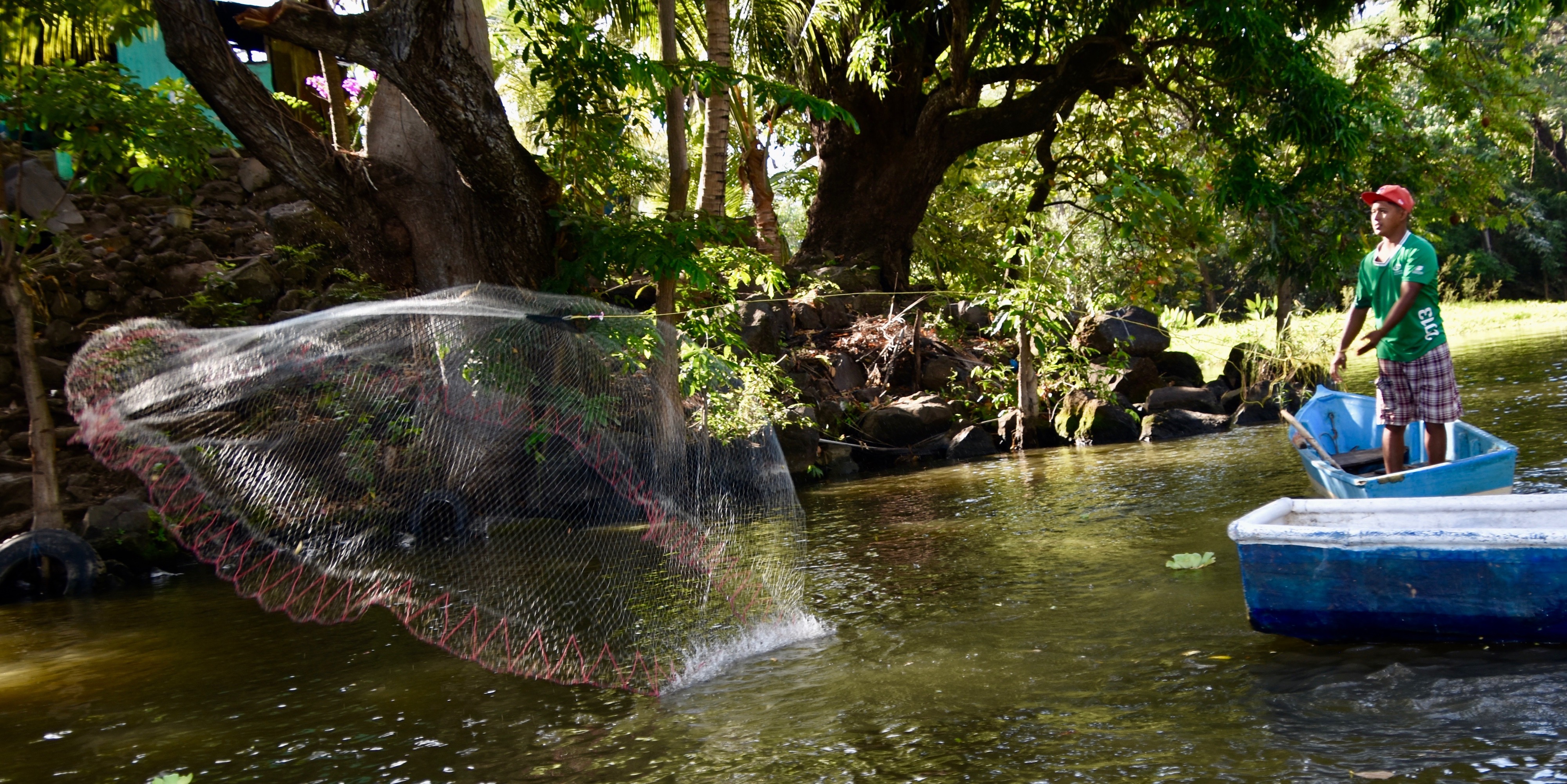 Lake Nicaragua Cast Net Fishing