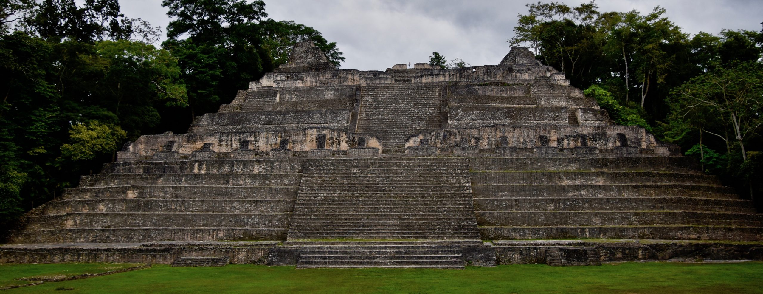 Sky Palace, Caracol