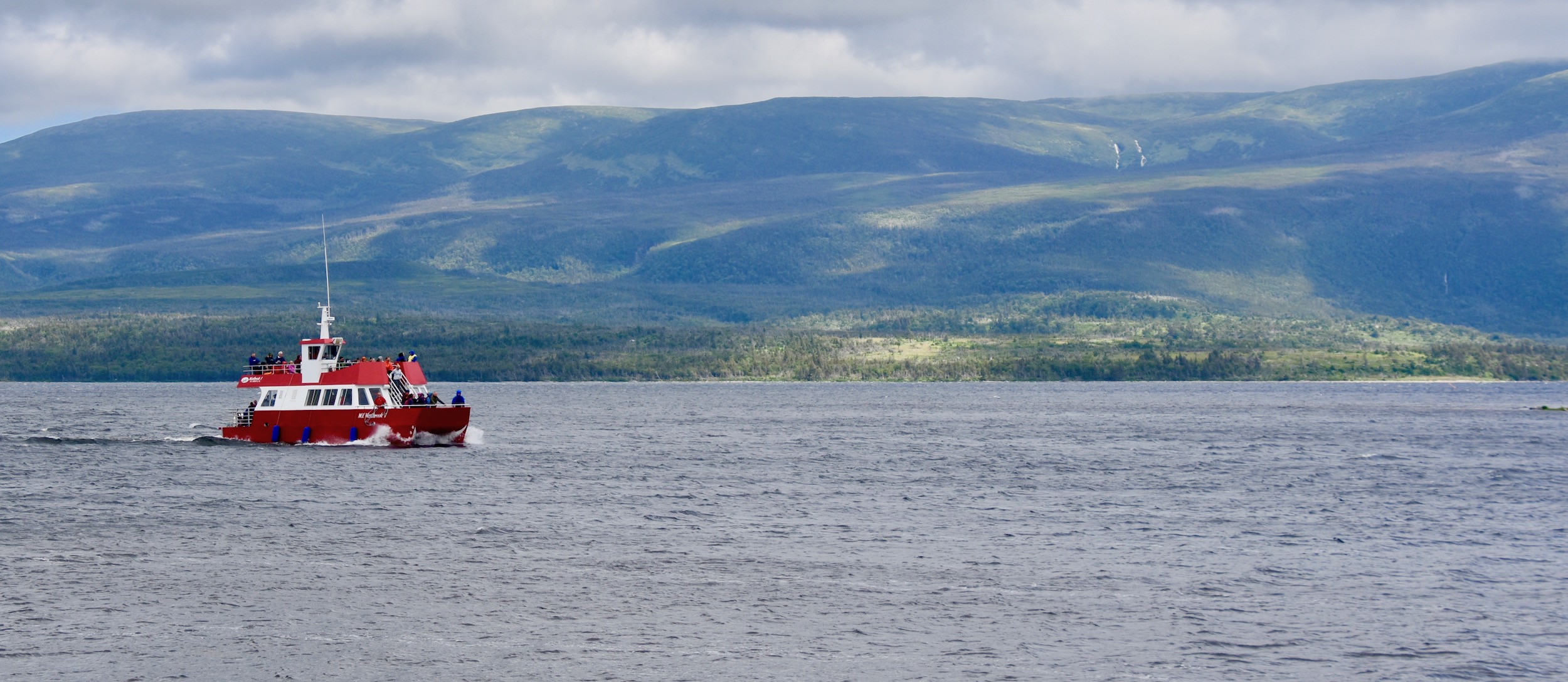 Boat to Western Brook Pond