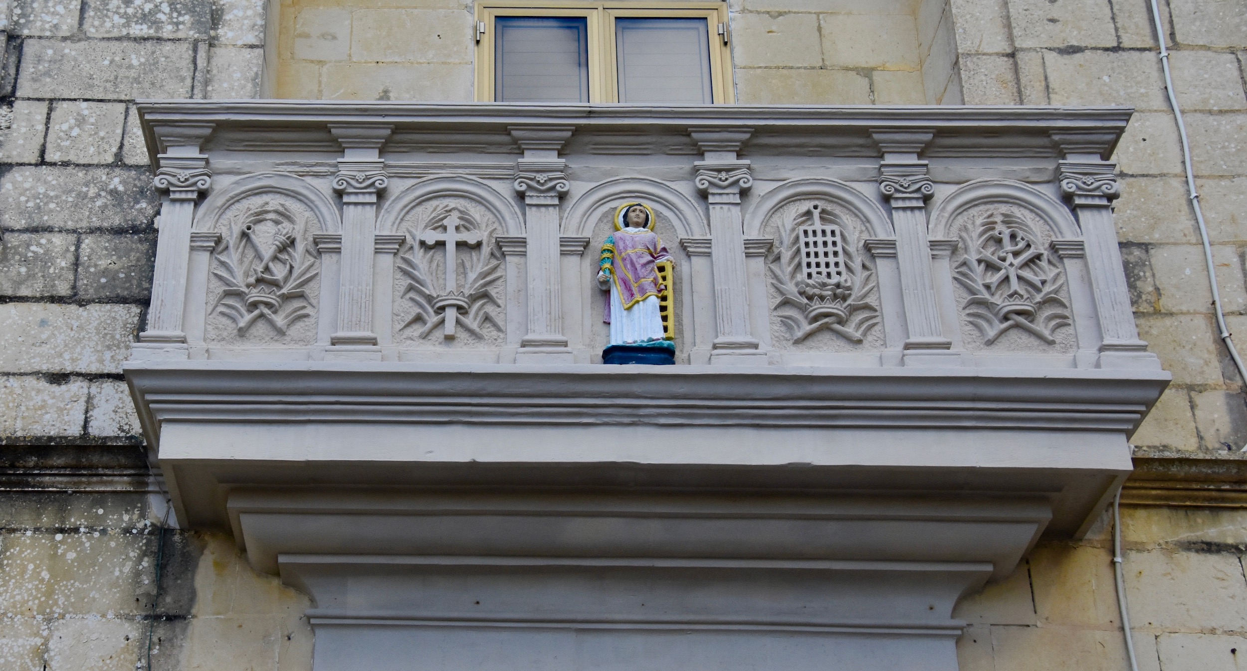 Stone Balcony, San Lawrenz, Gozo