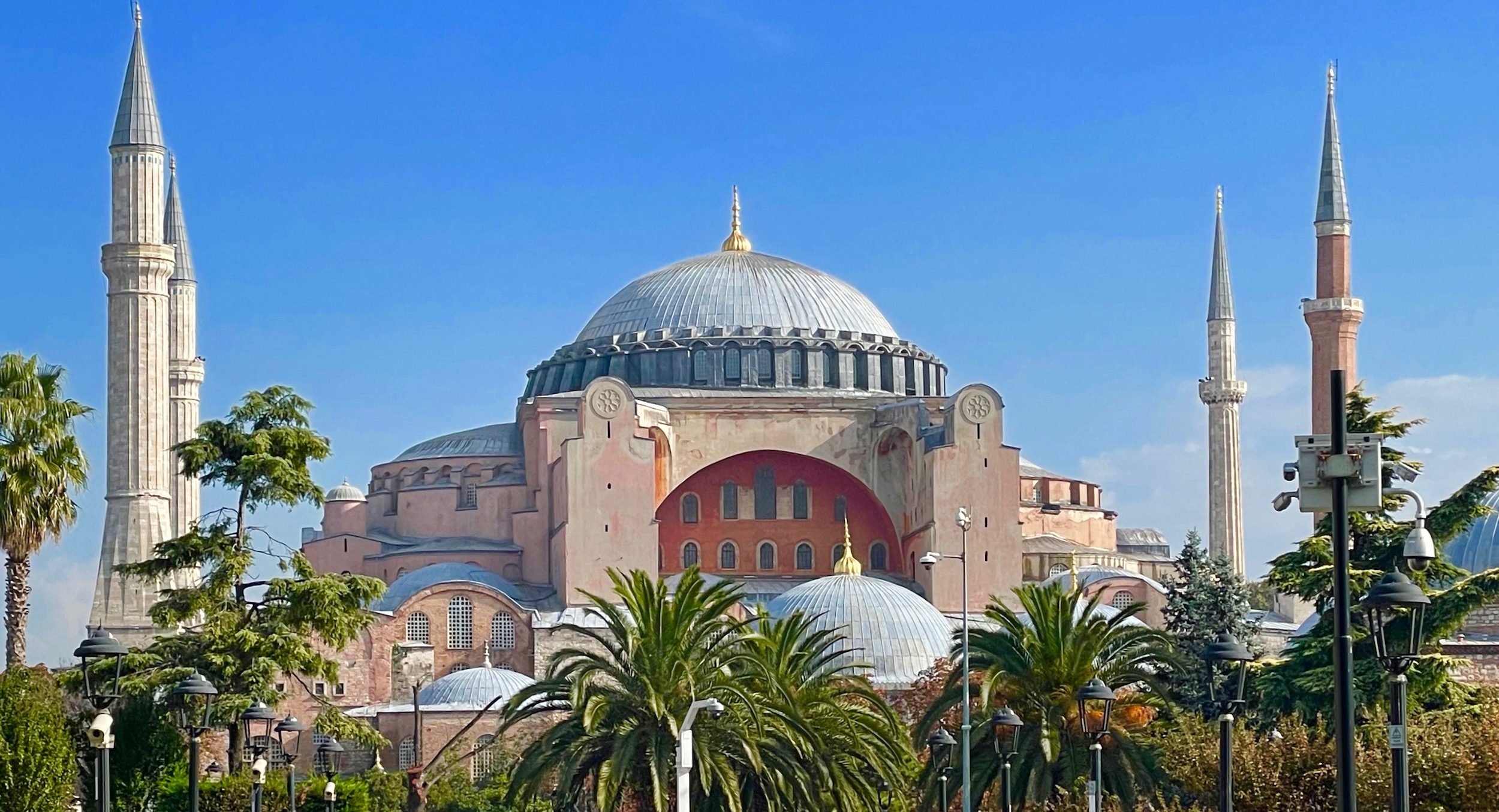 Hagia Sophia, The Sultanhsamet