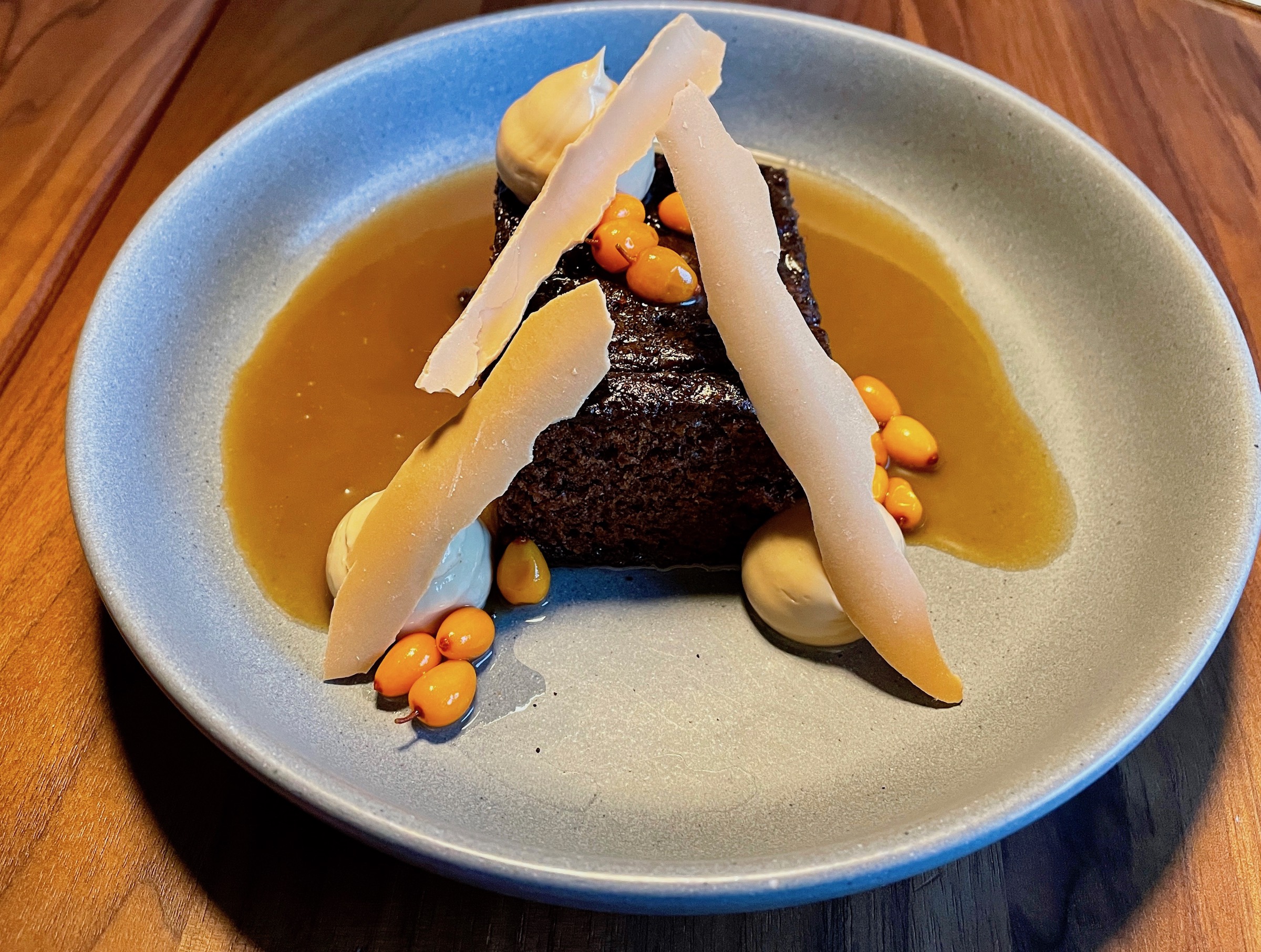 Molasses Cake, Drift, Muir