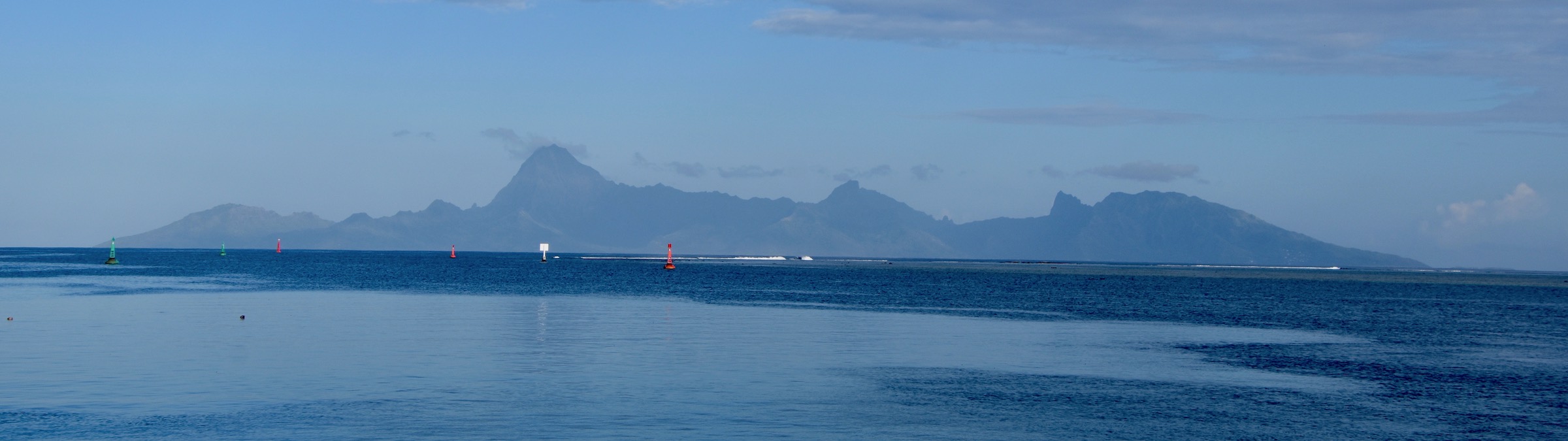 Te Moana View of Moorea