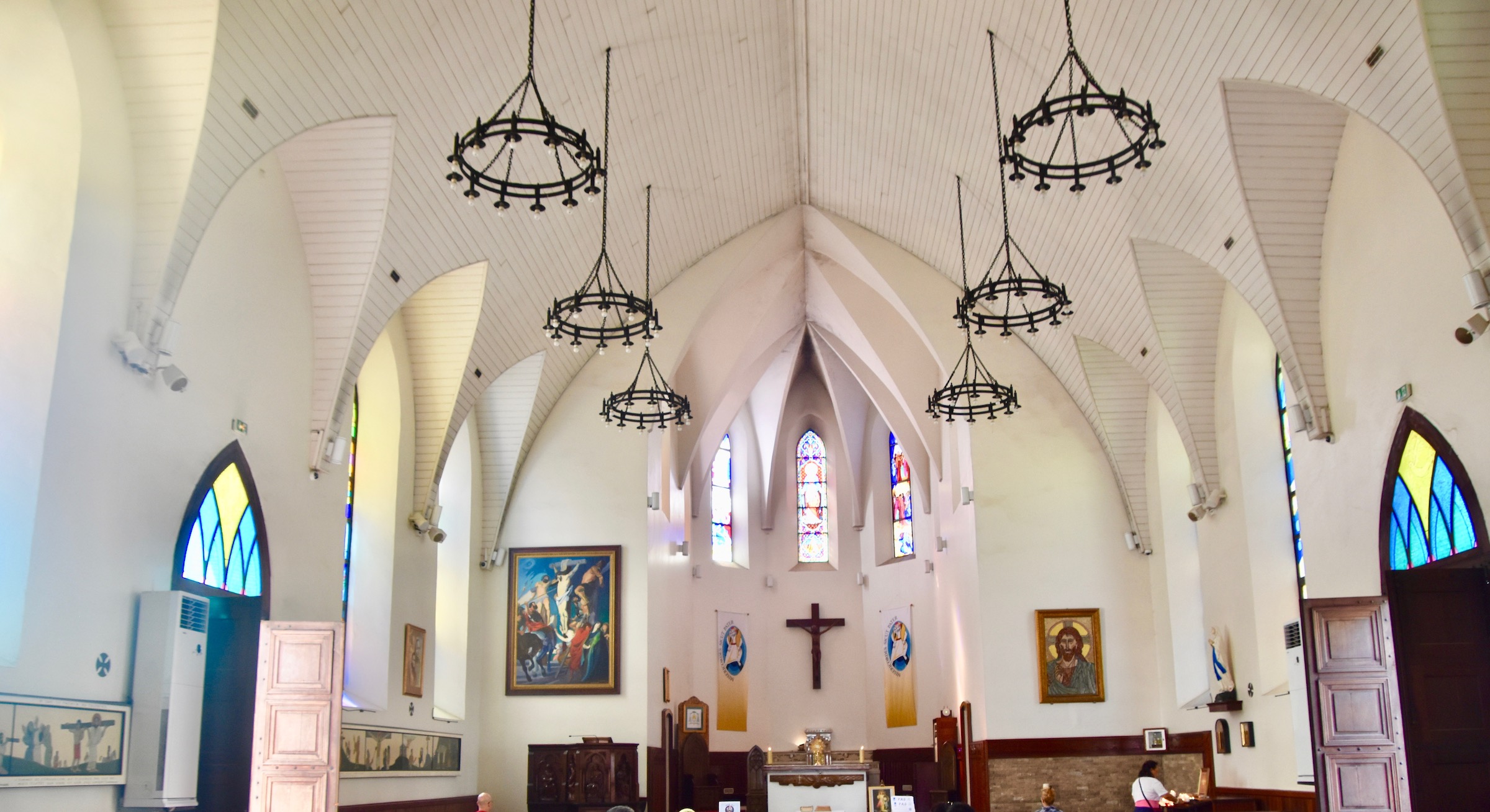 Notre Dame Interior, Papeete