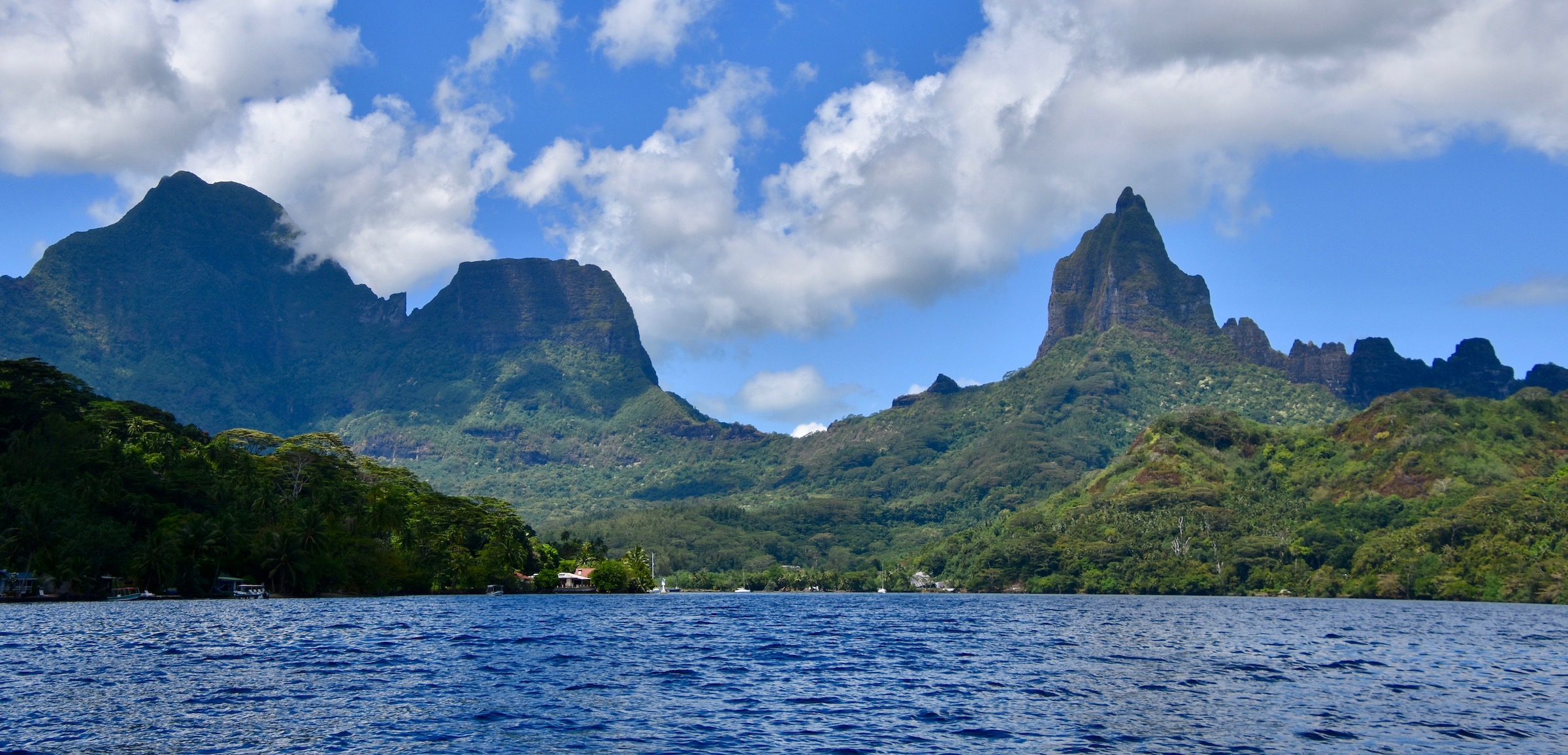 Mount Rotu Comes Into View on the Dolphin Watch