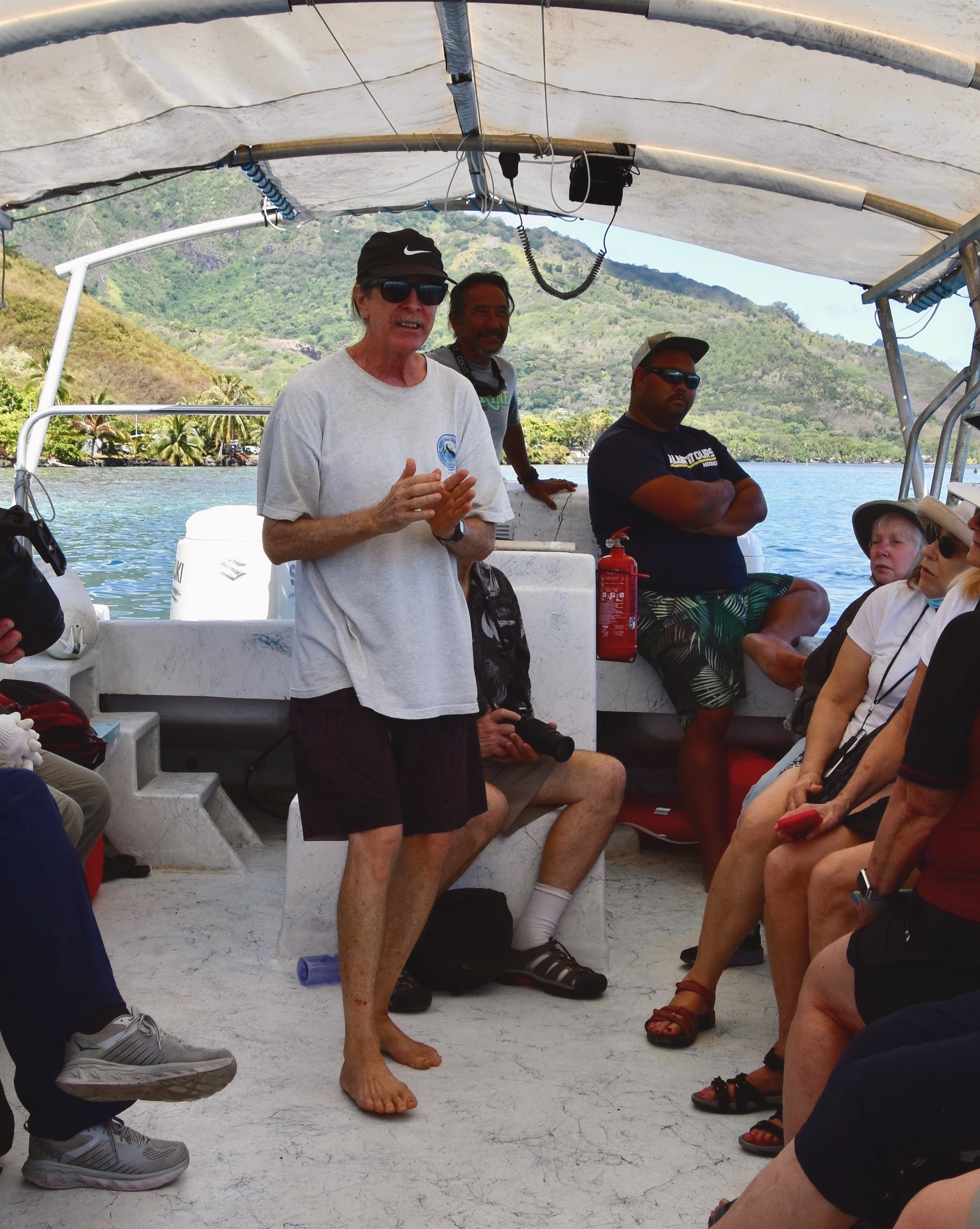 Dr. Michael Poole & Crew on the dolphin watch