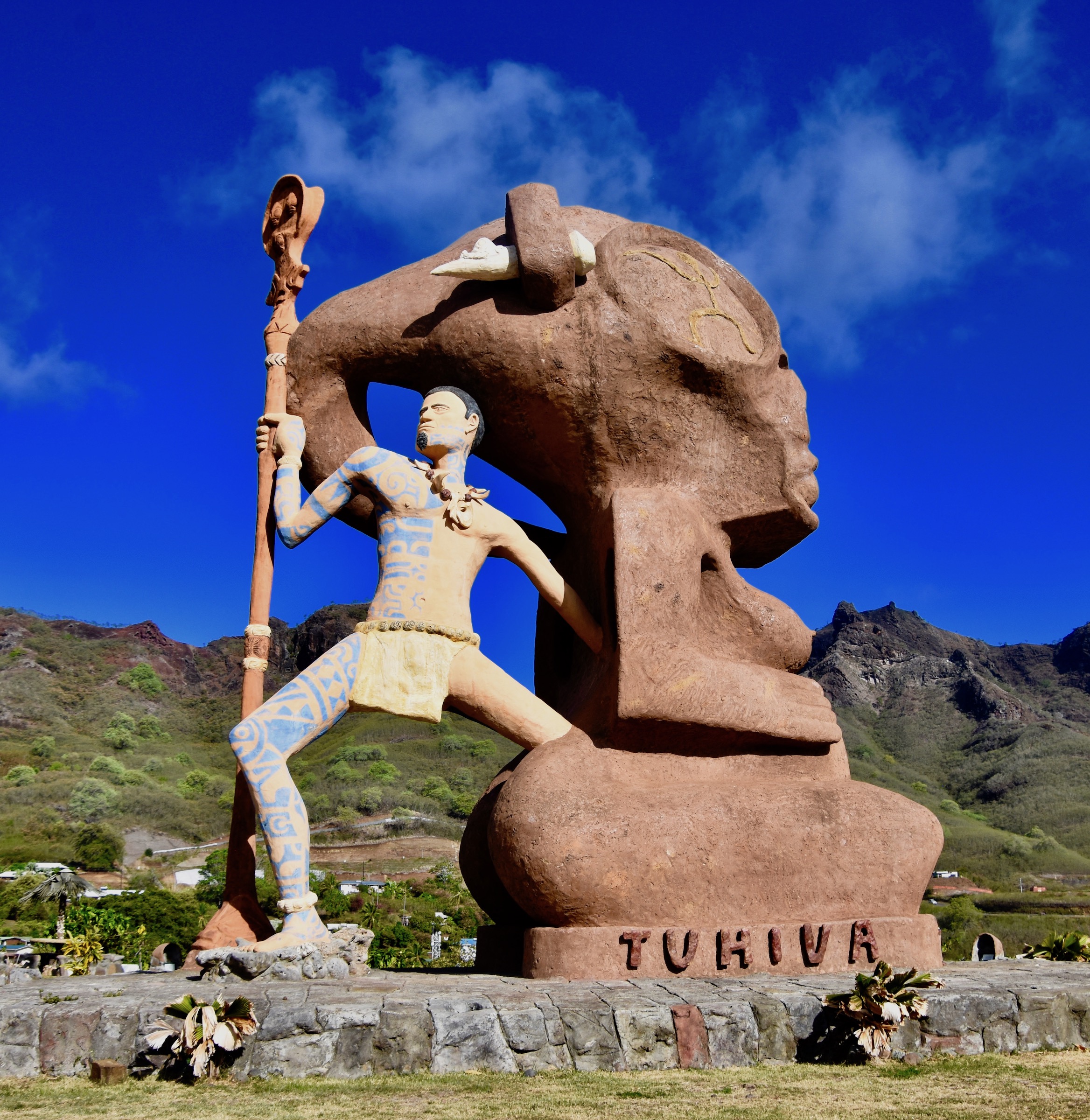 Tuhiva Monument, Nuku Hiva