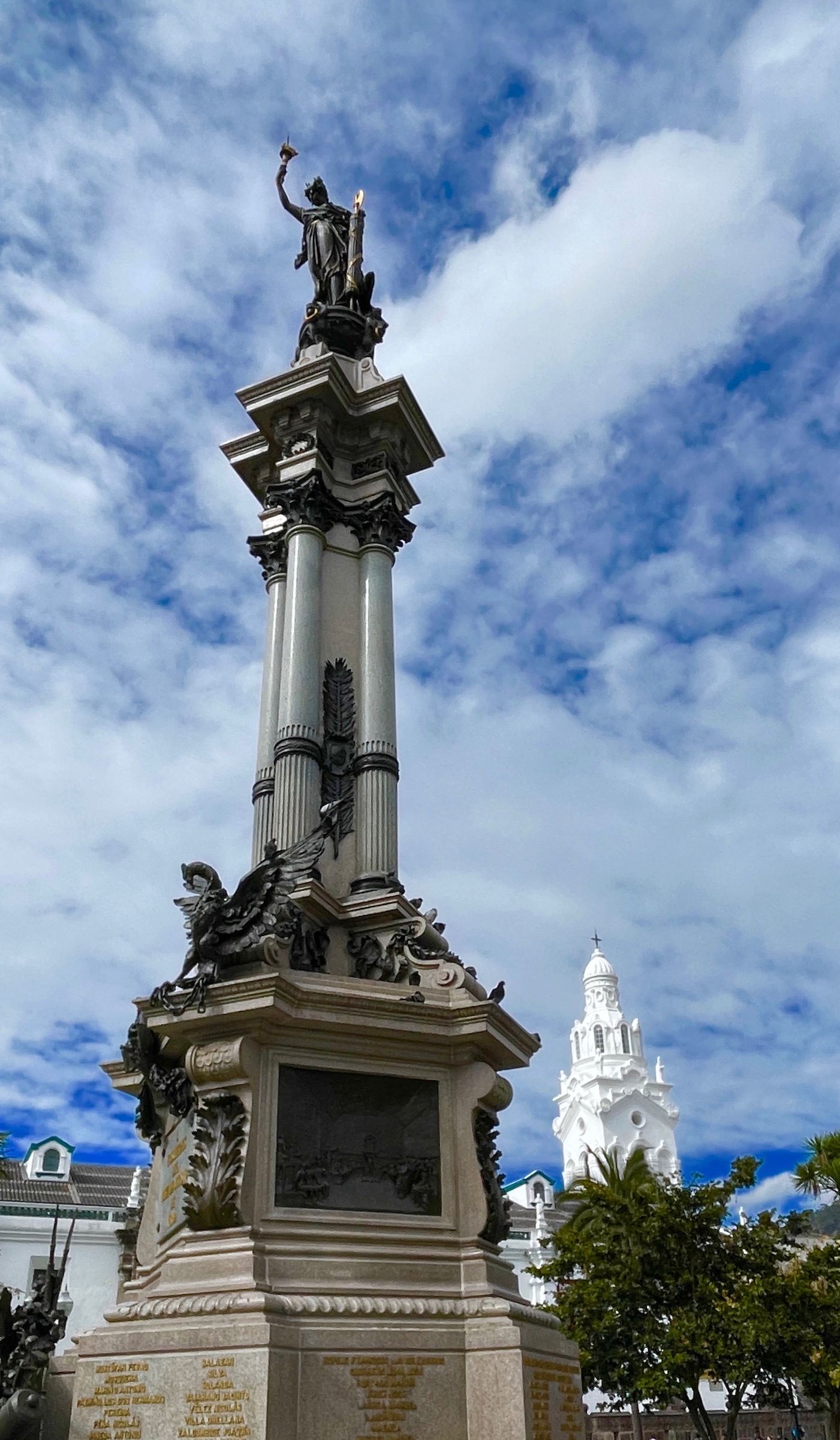 Independence Monument, Plaza Grande, Quito