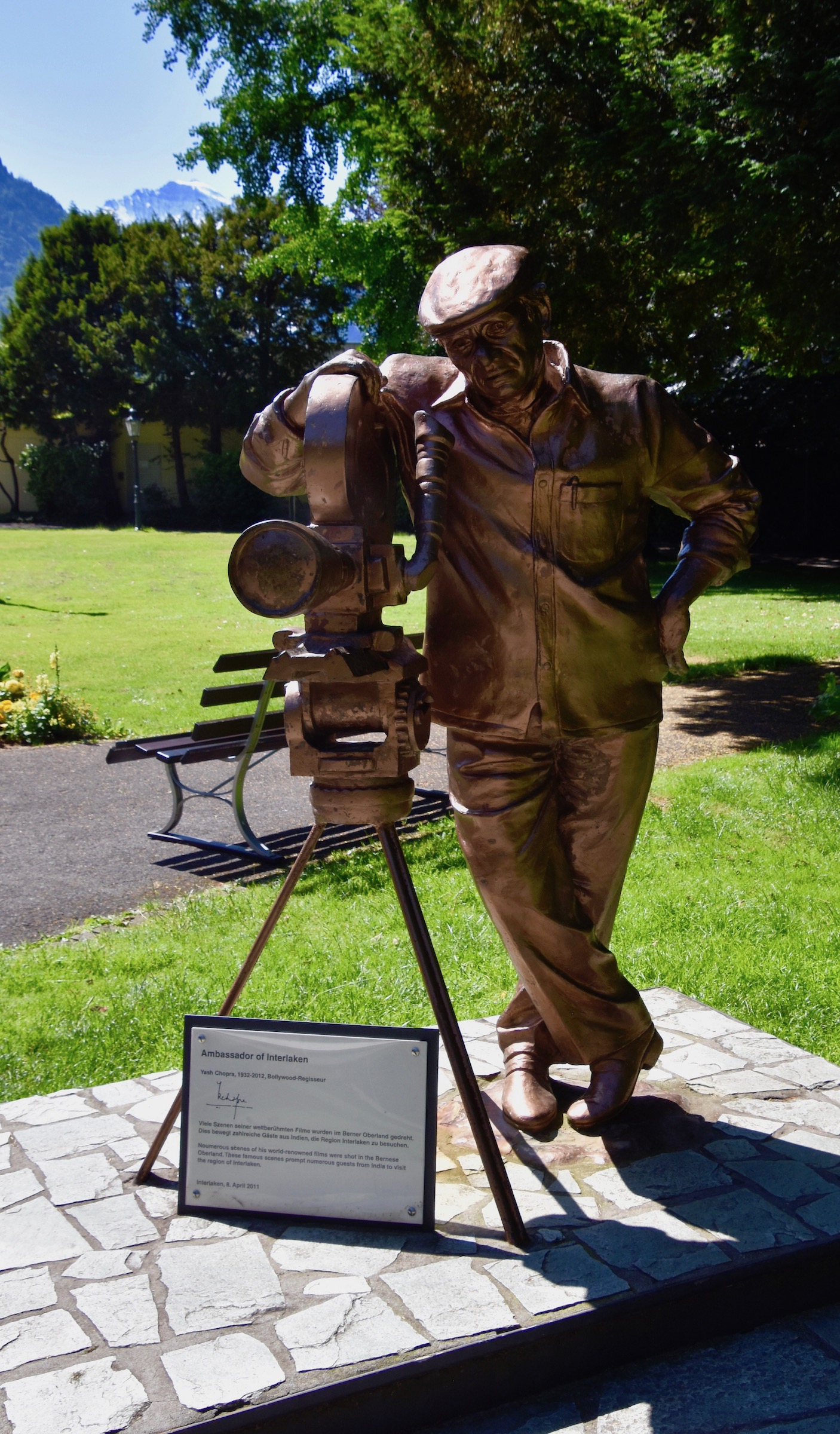 Yash Chopra Statue, Interlaken