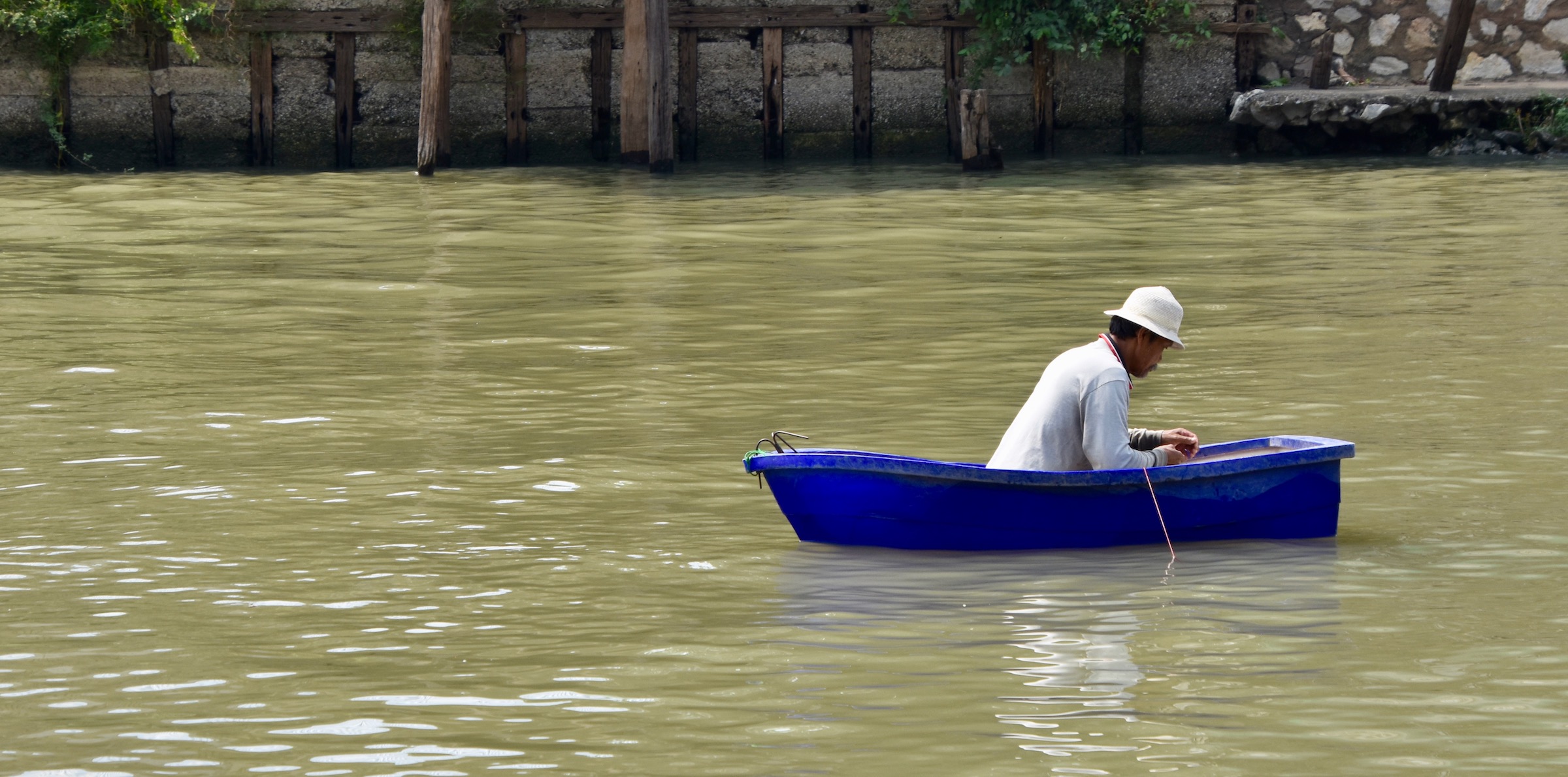 Tiny Fishing Boat, Ayutthaya