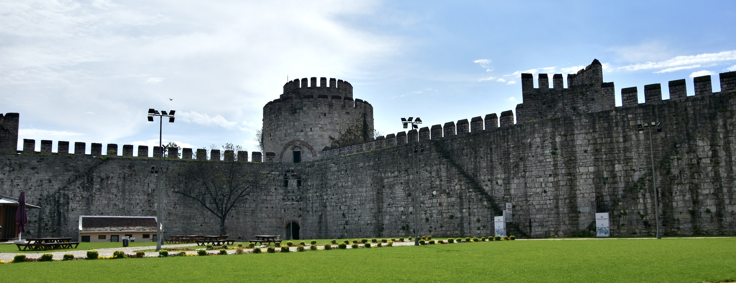 Unorthodox Istanbul, Inside Yedikule Fortress