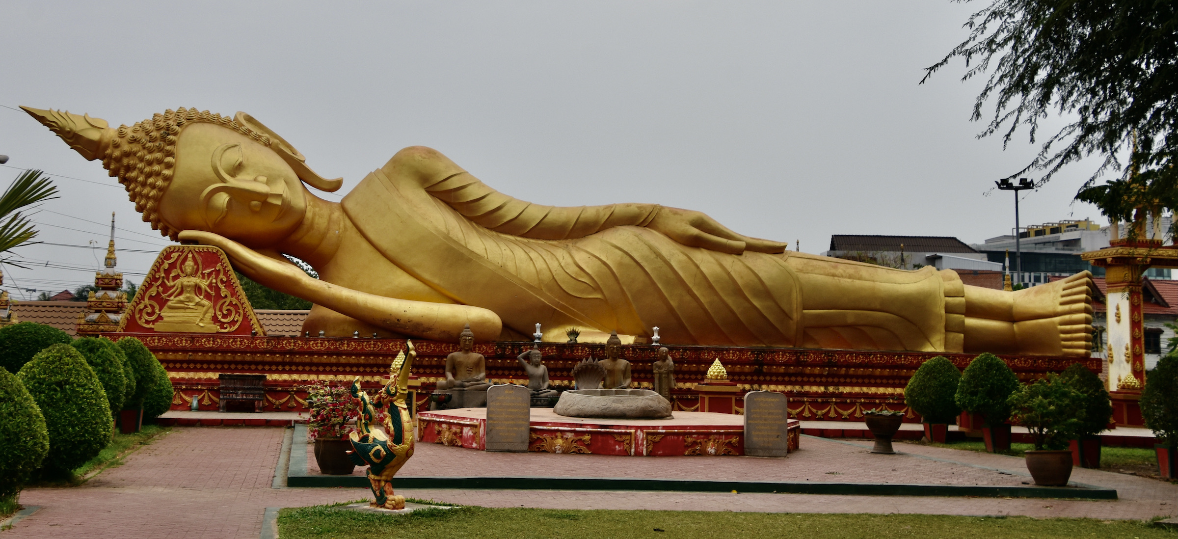 The Reclining Buddha, Vientiane